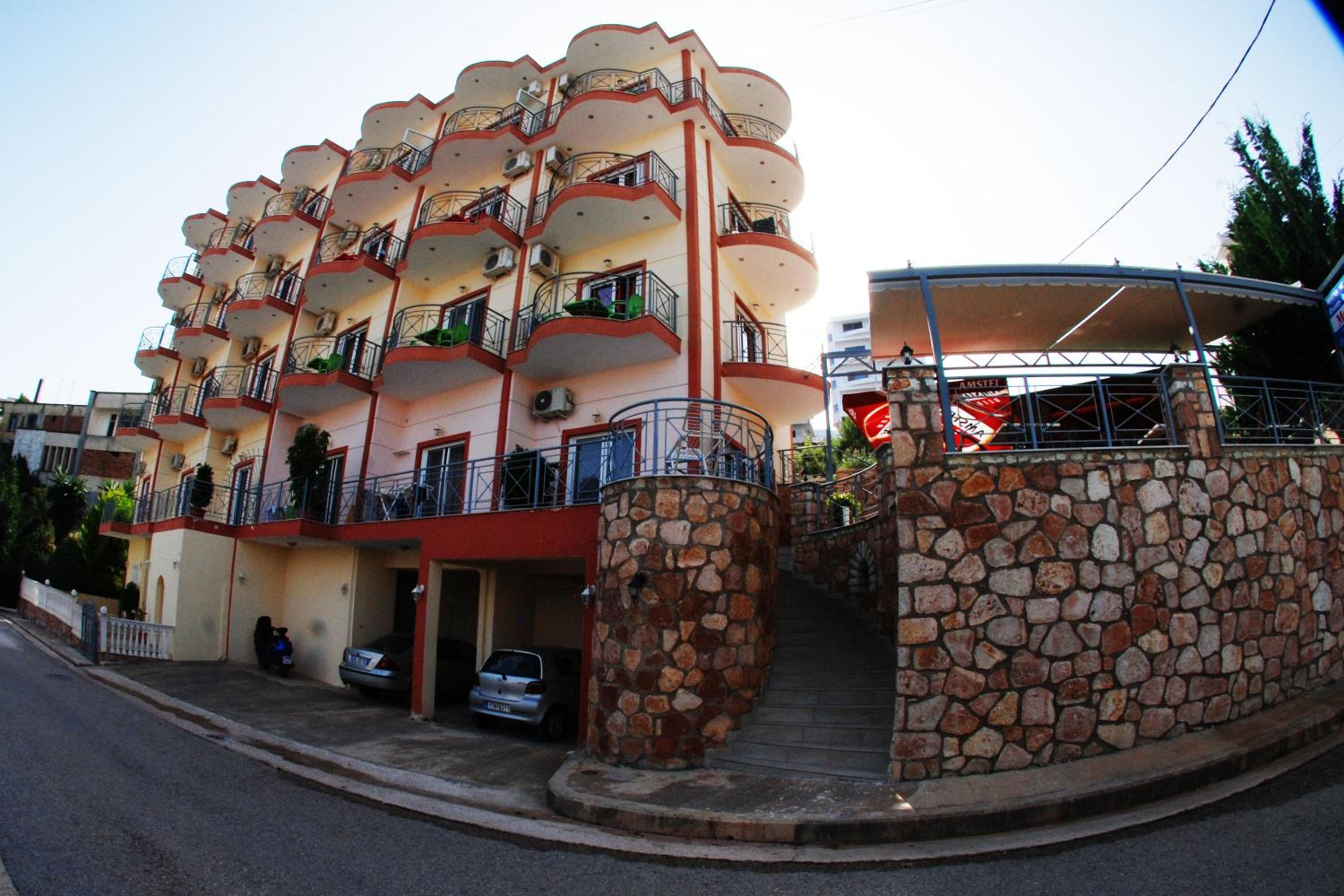 One-Bedroom Apartment with Sea View photo 1