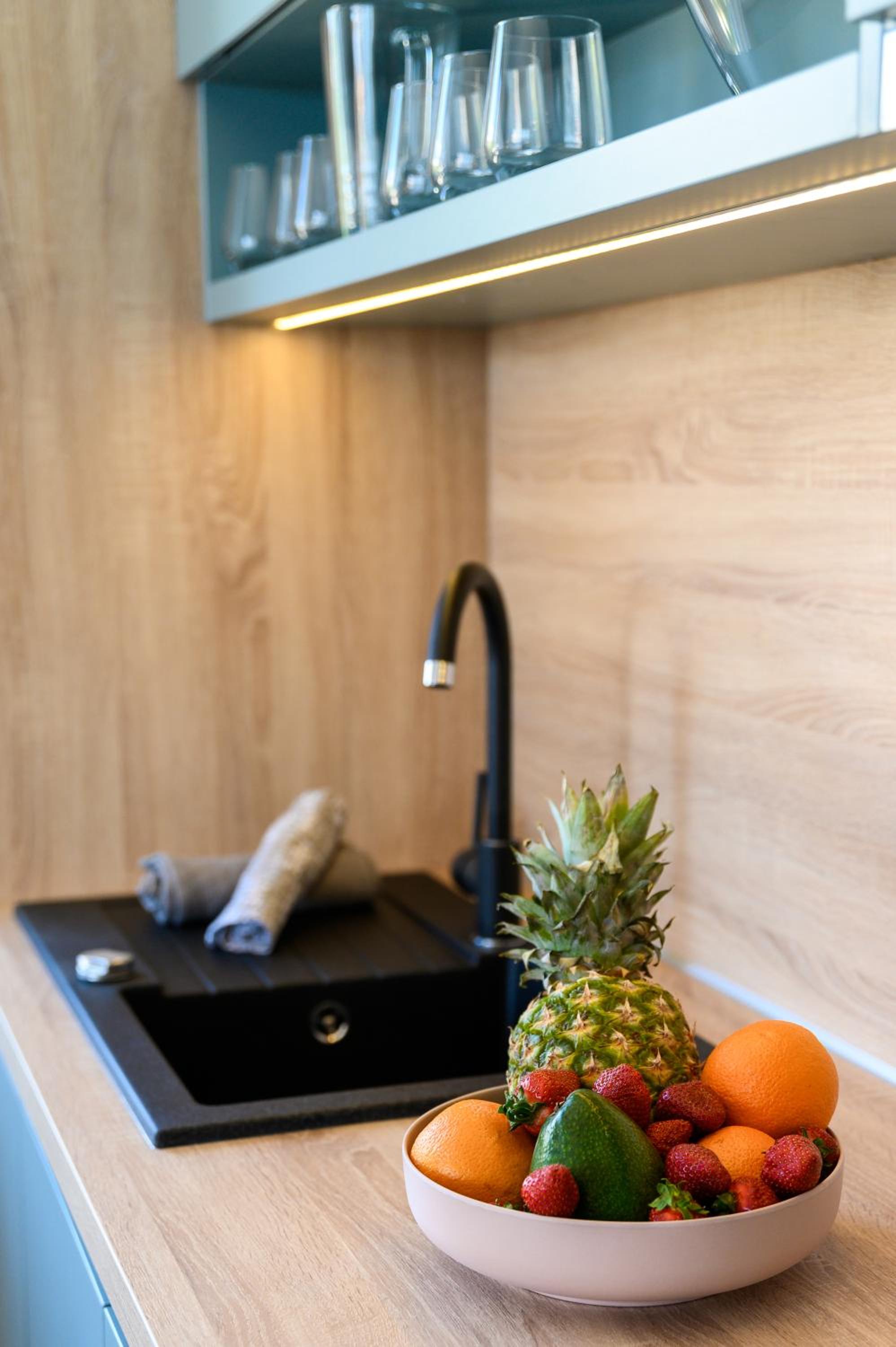 One-Bedroom Apartment - Photo 3