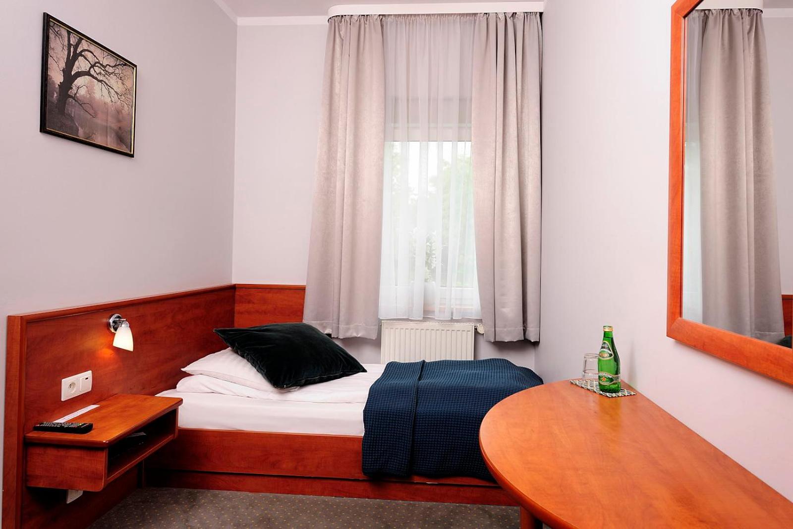 Single Room photo 3