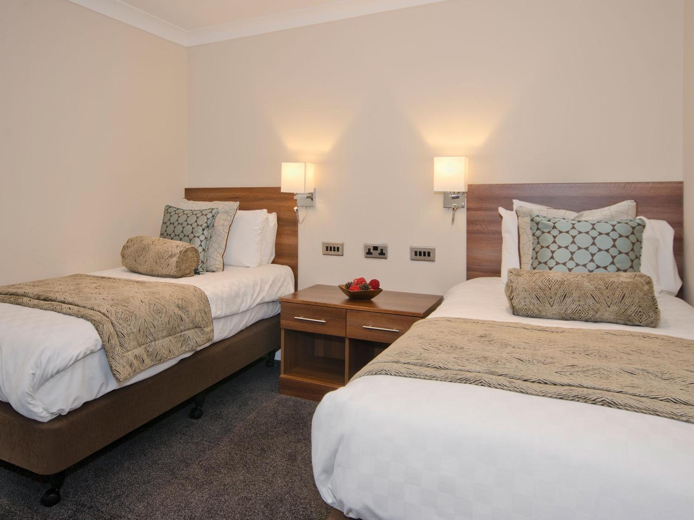 Luxury Twin Room - Photo 1