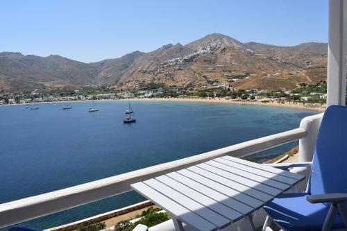 Double Room with Balcony and Sea View photo 2