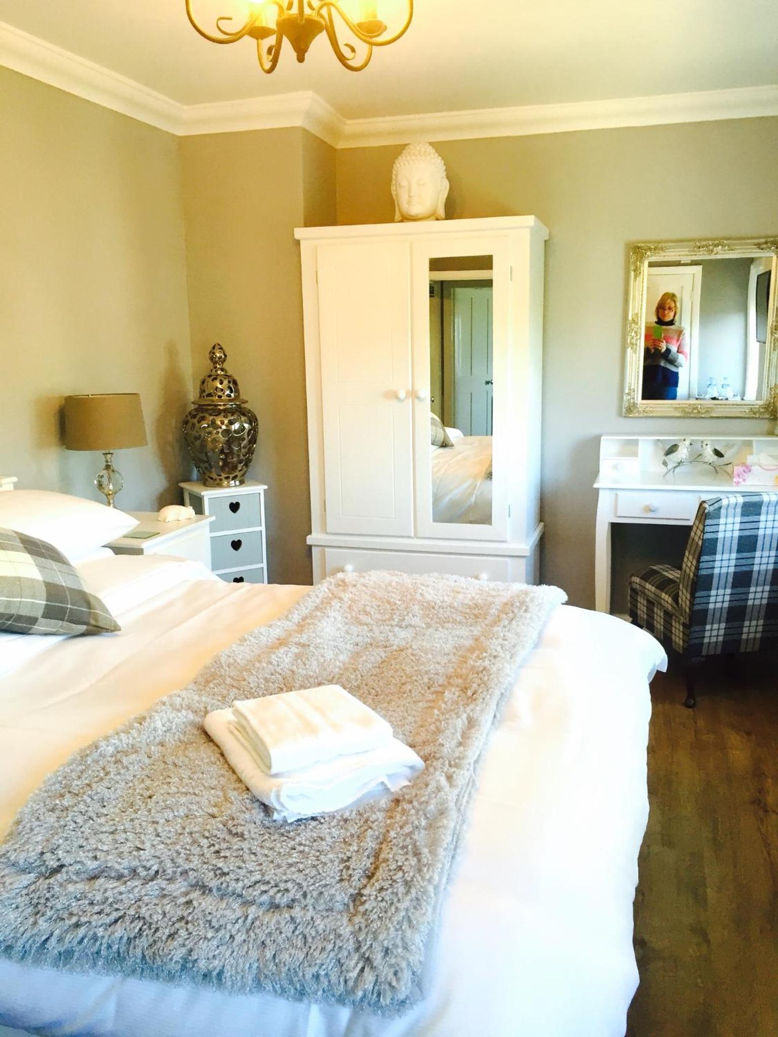 Double Room with Private Bathroom photo 1