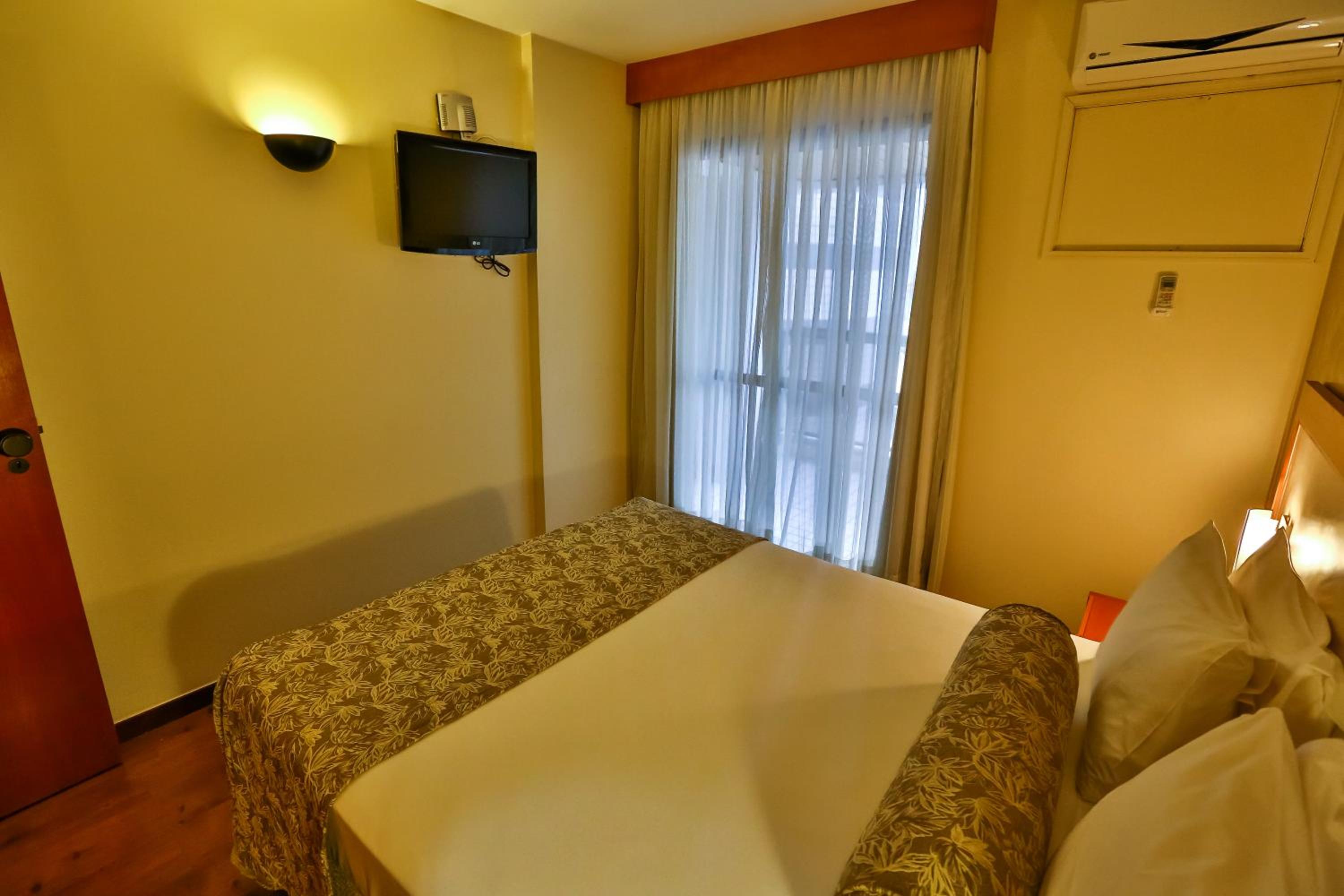 Superior Suite Twin Room photo 3