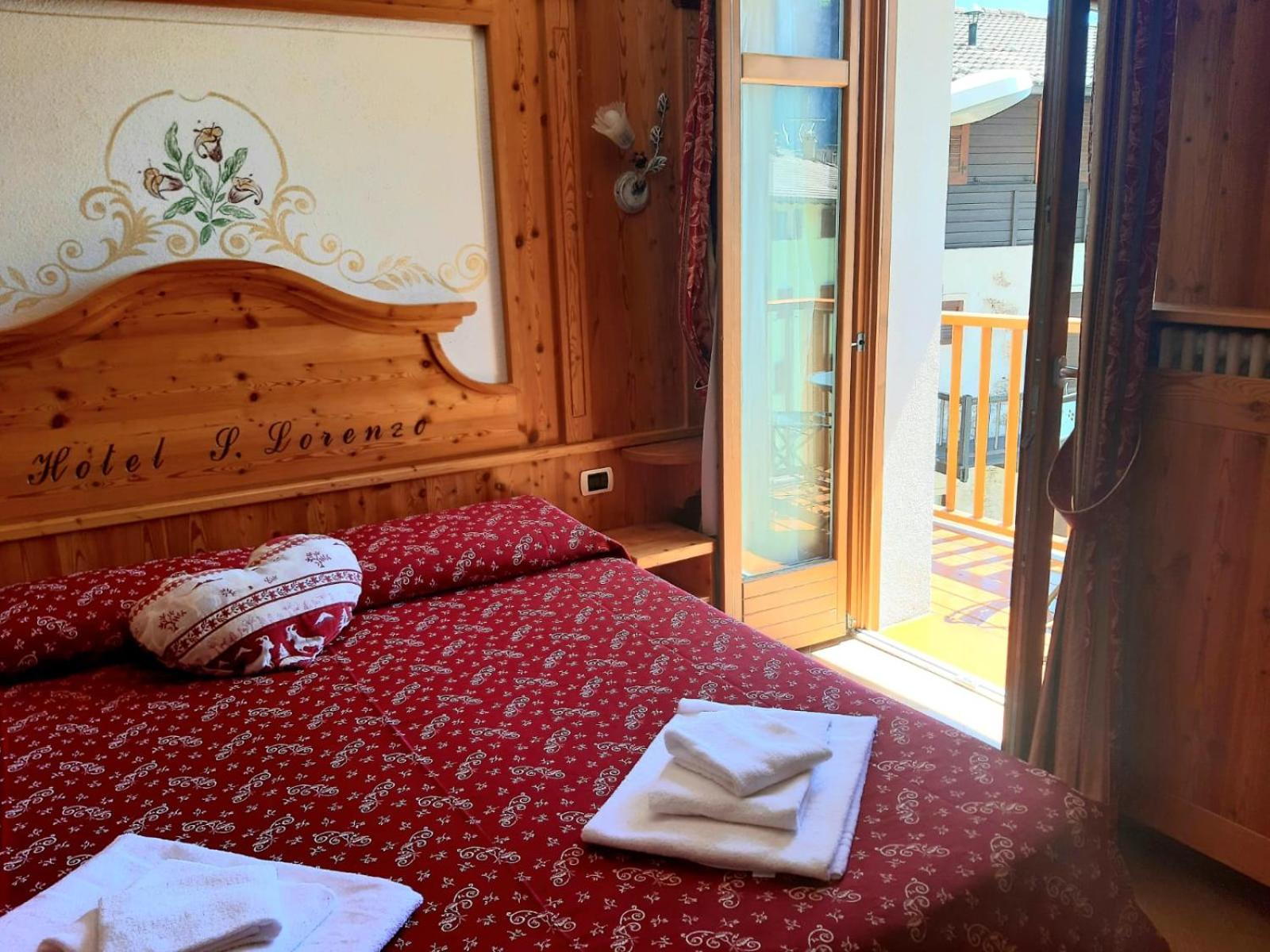 Double or Twin Room photo 2