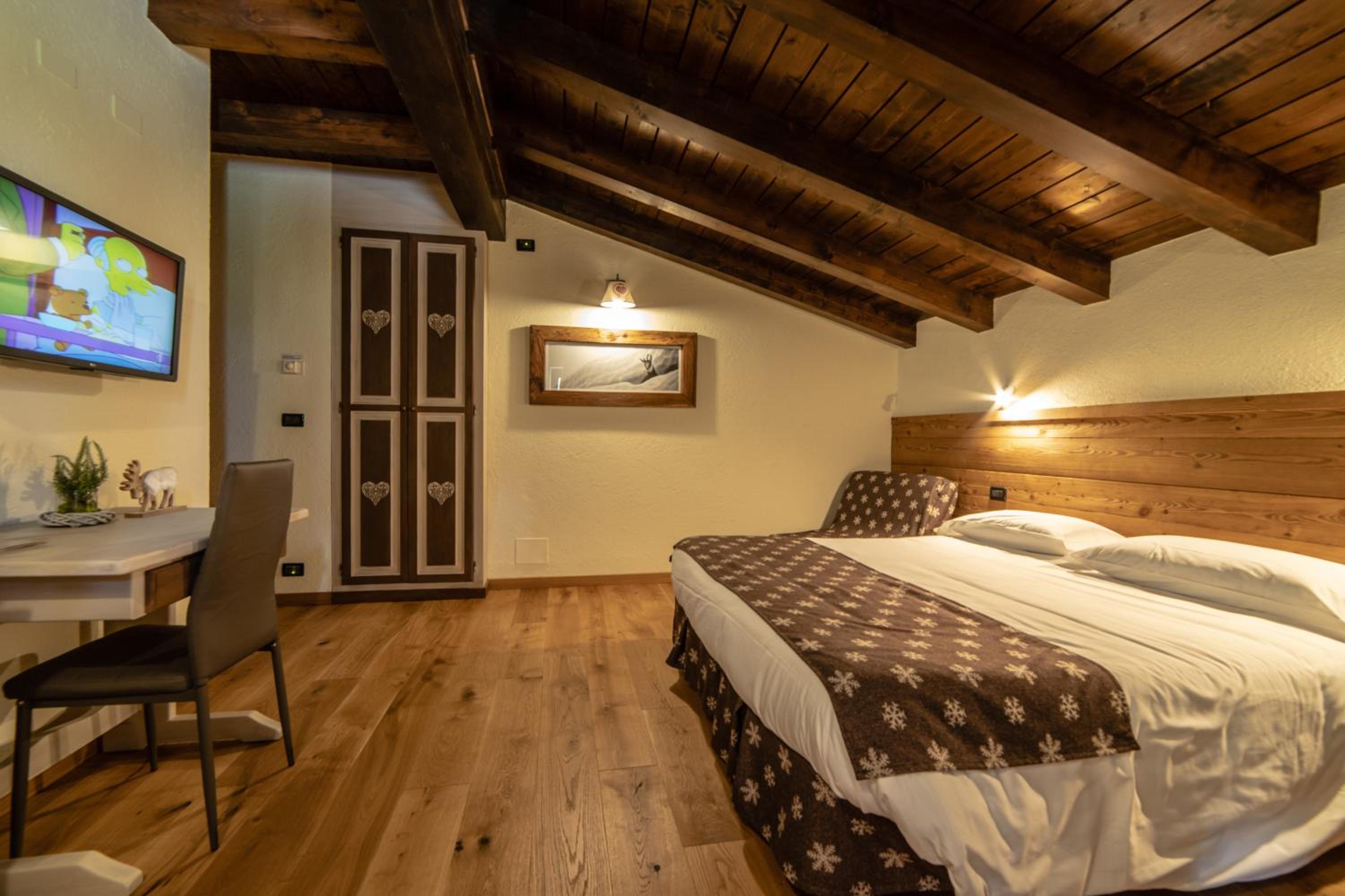 Double Room - Photo 1