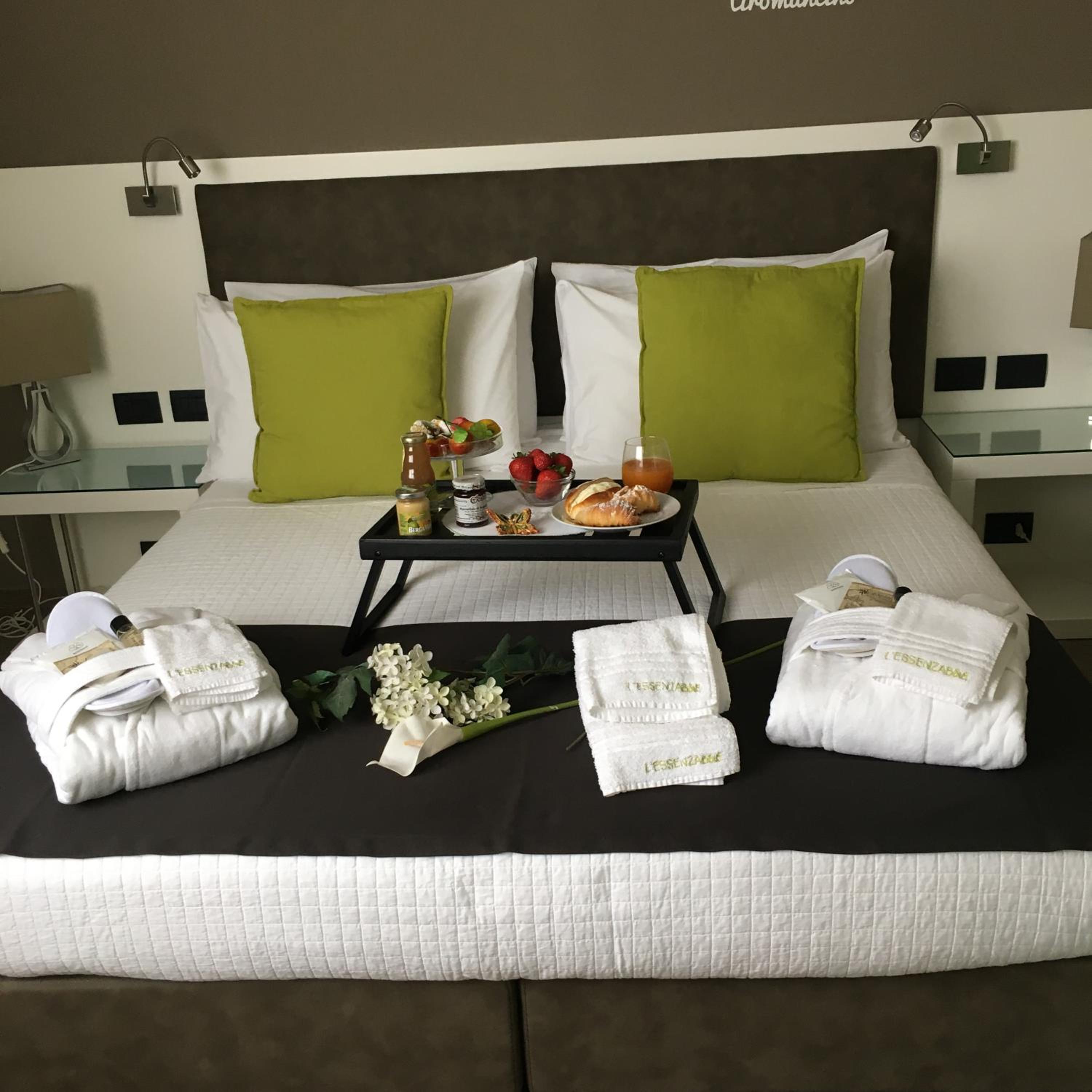 Triple Room with Private Bathroom photo 3