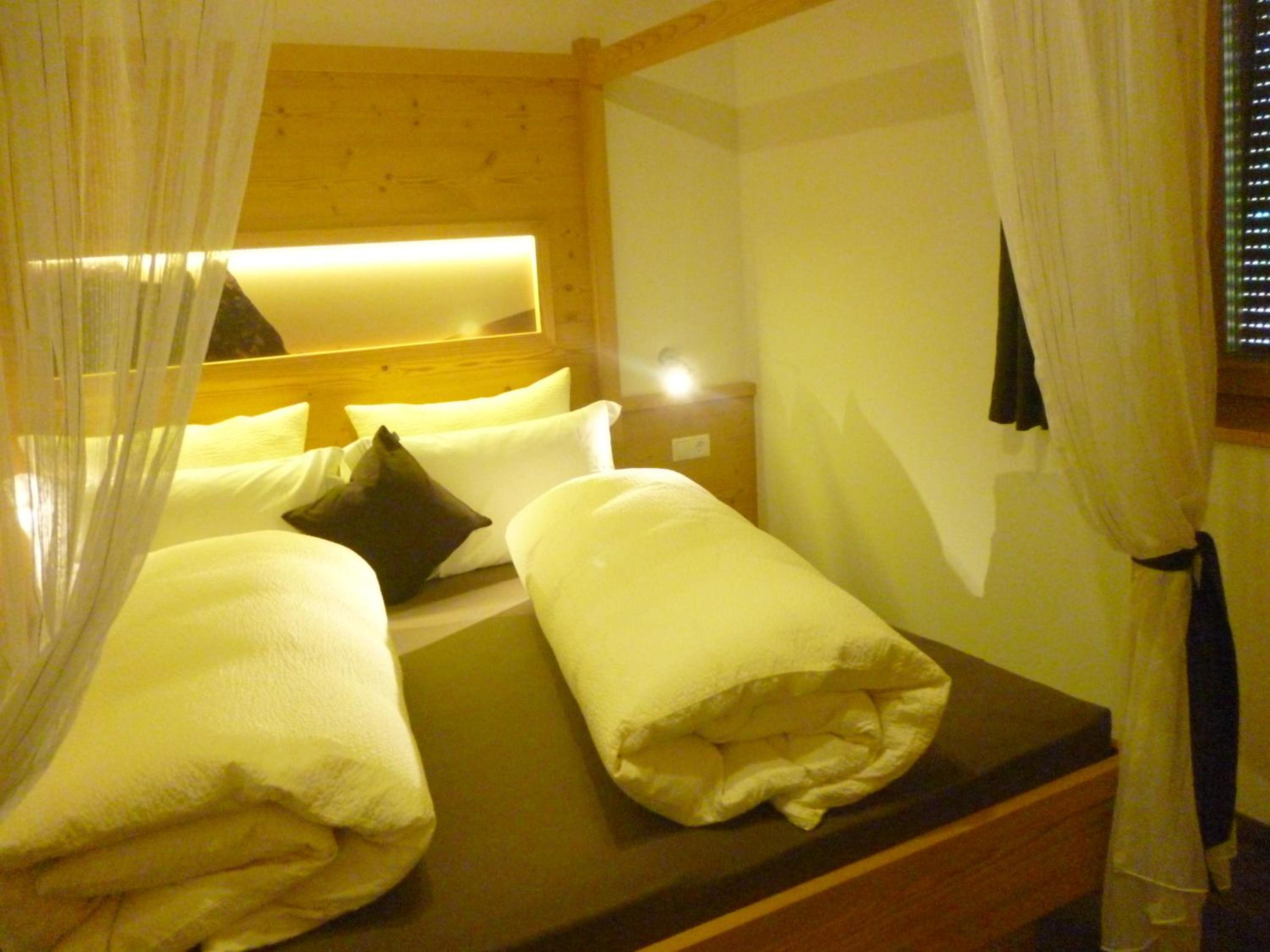 Deluxe Two-Bedroom Apartment - Armin photo 1