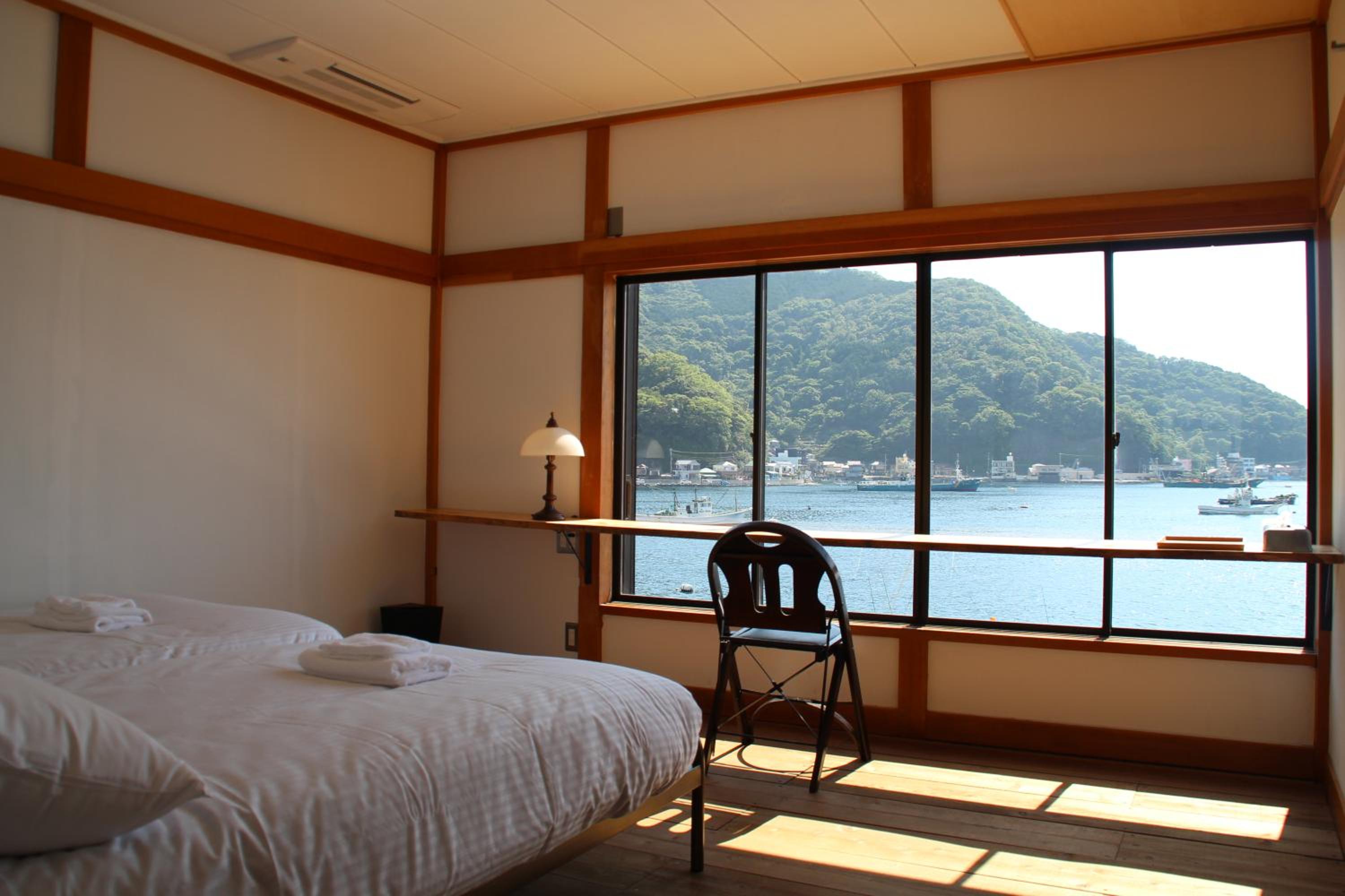 Twin Room with Sea View photo 1