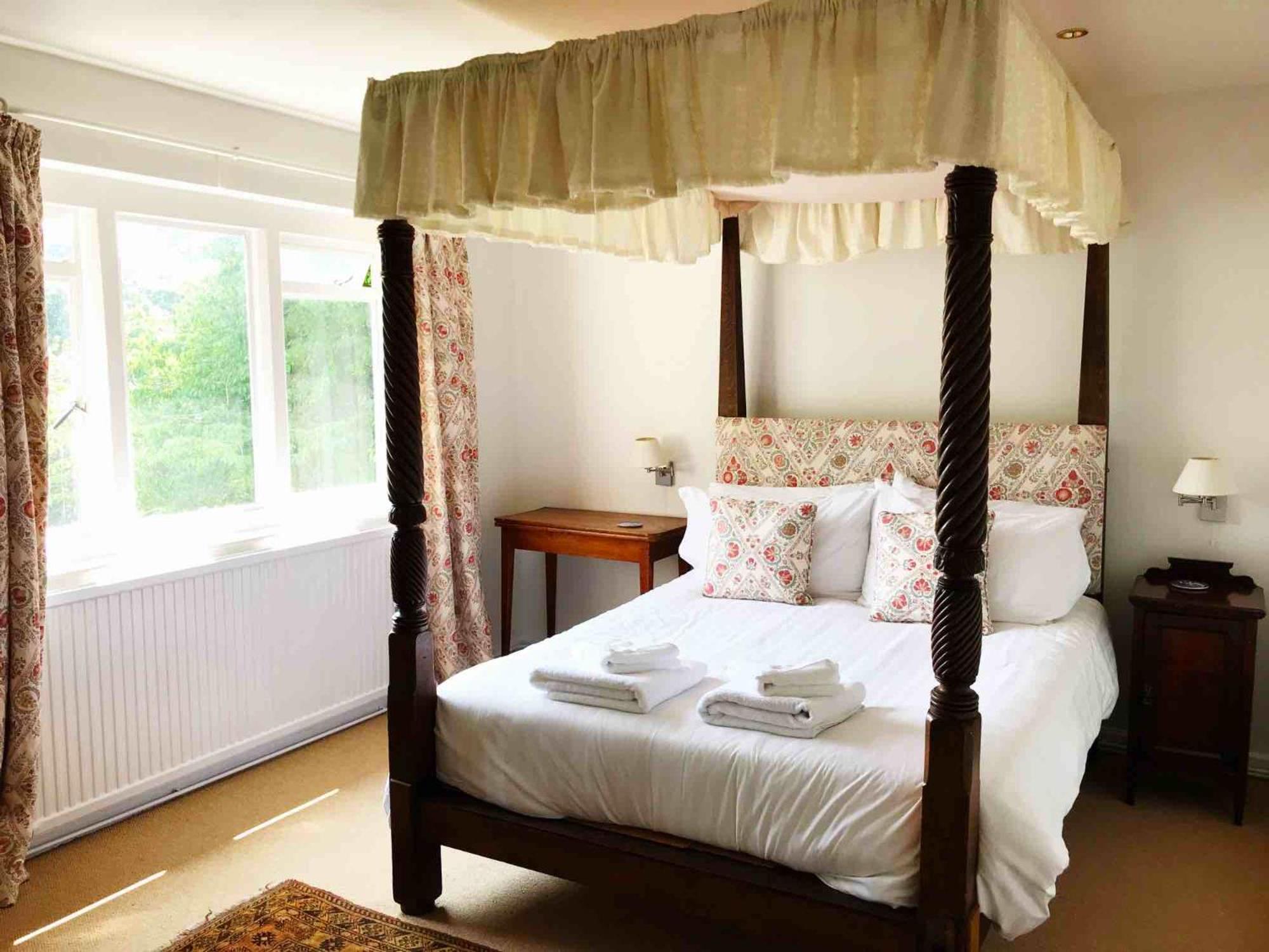 Three-Bedroom House photo 1