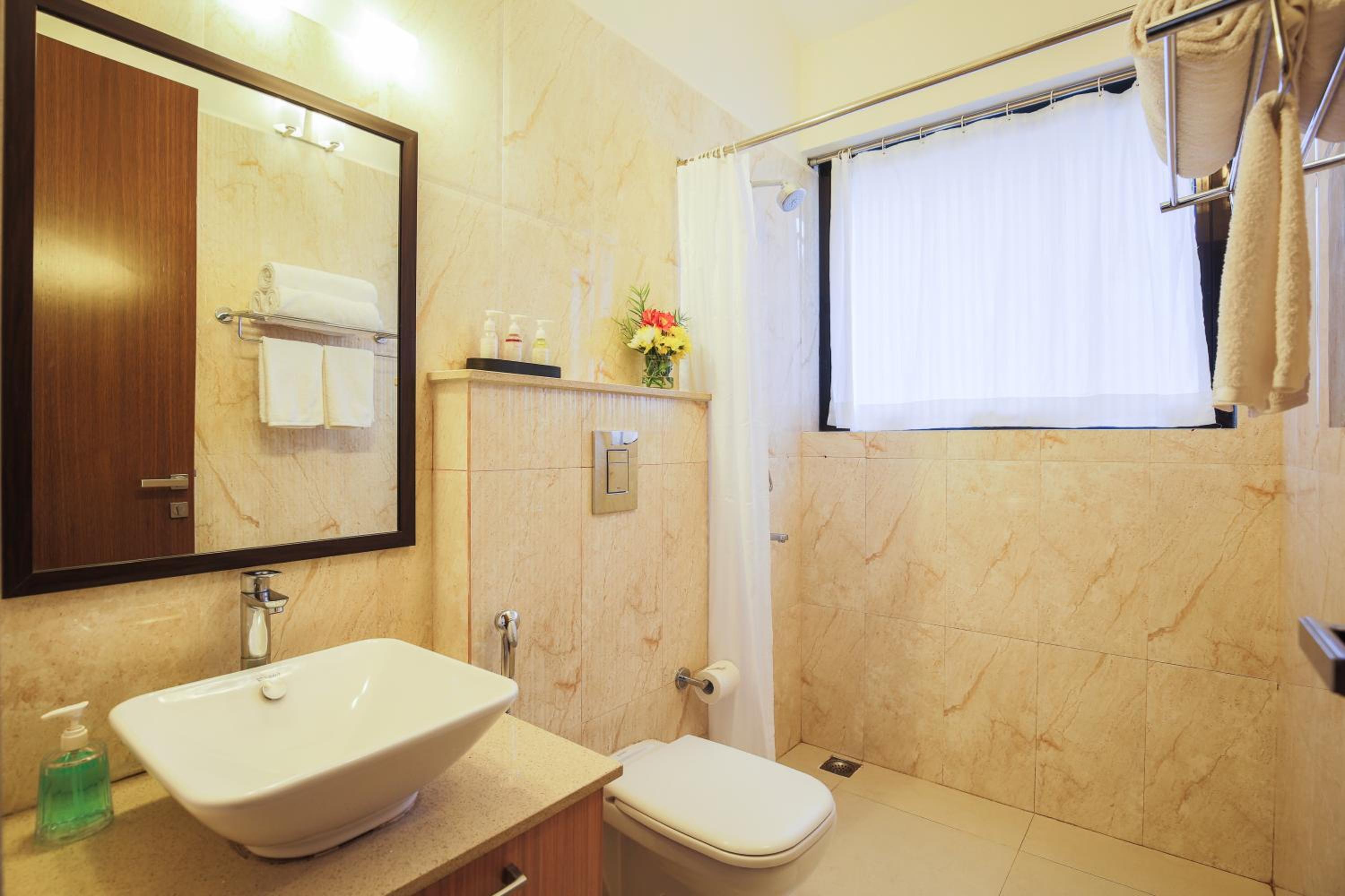 Twin Room - Photo 2