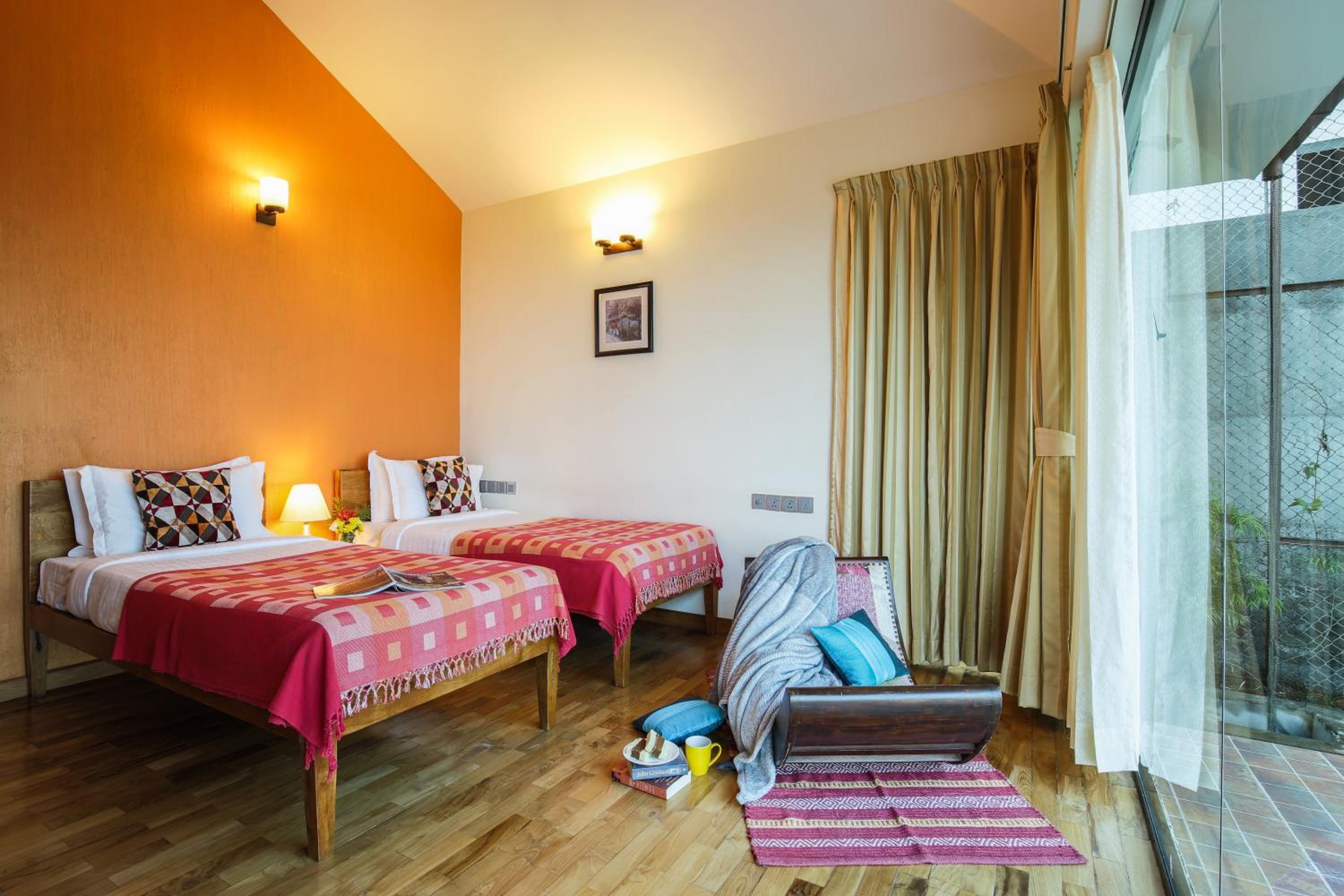 Twin Room - Photo 4
