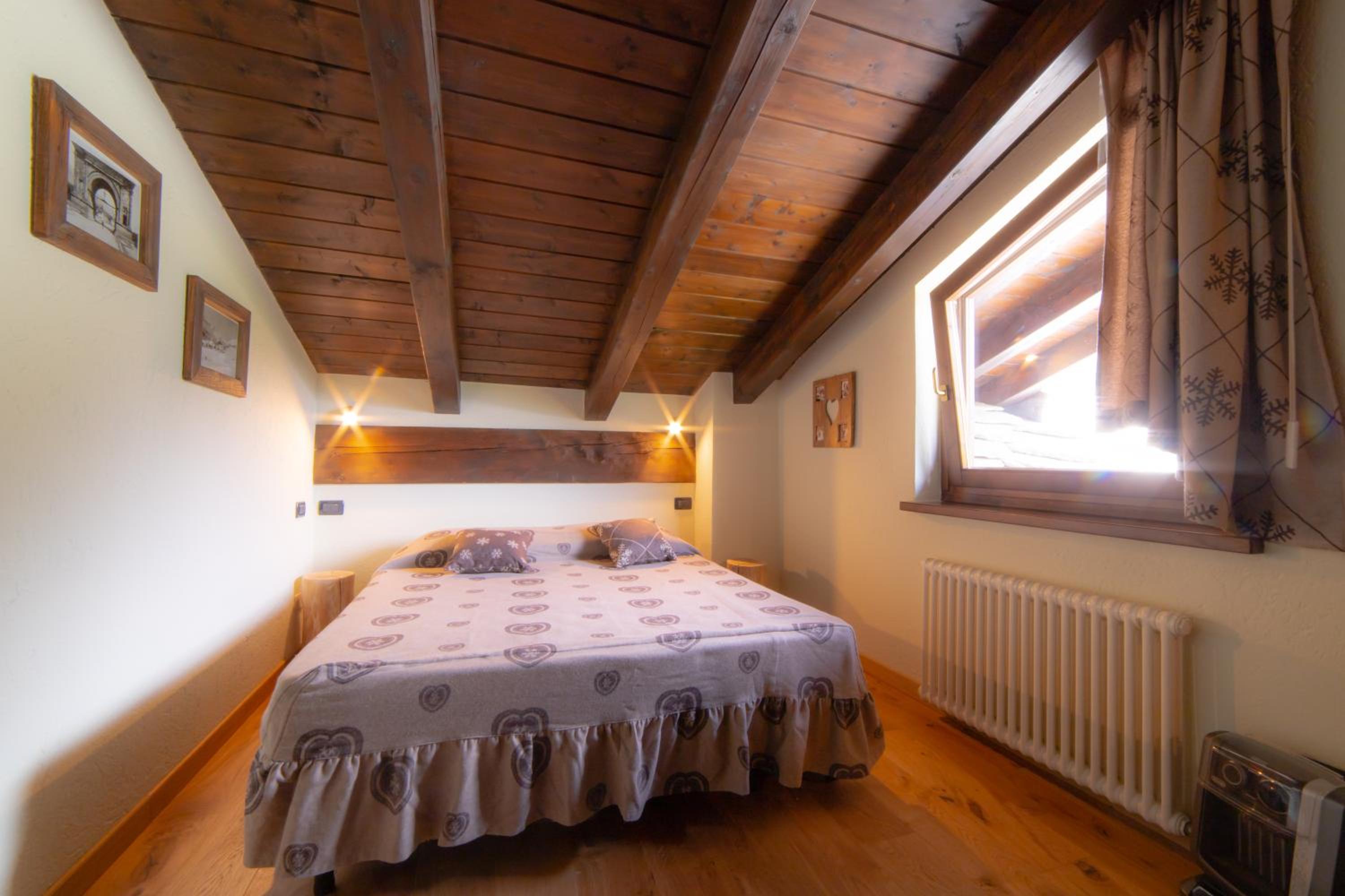 Standard Single Room with Mountain View photo 1