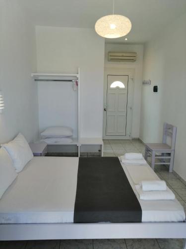 Double or Twin Room photo 2