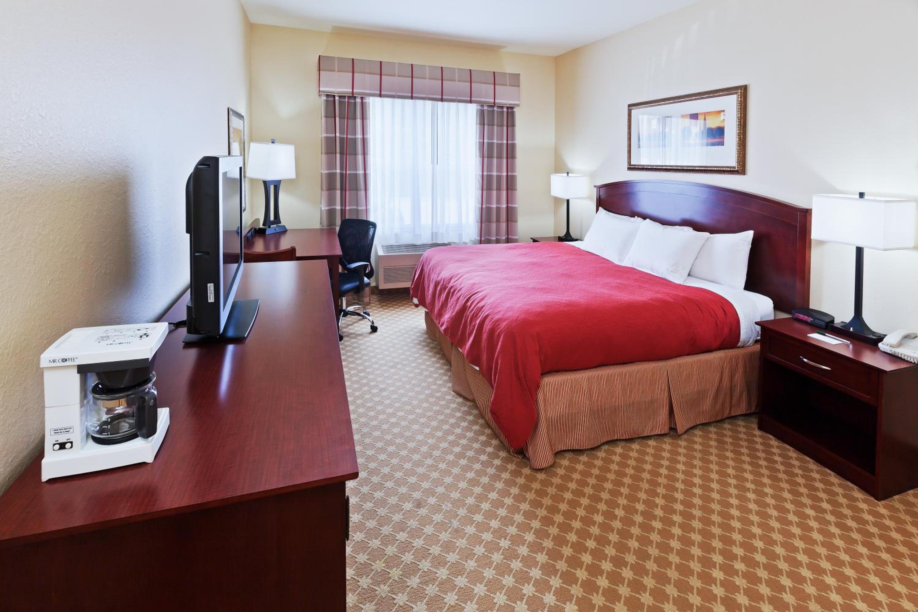 King Room - Disability Access - Photo 1