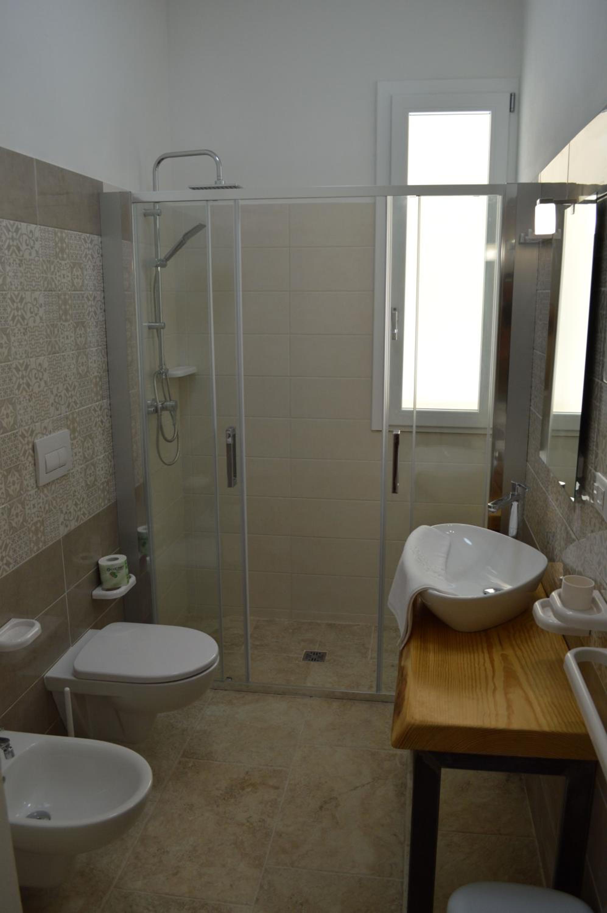 Quadruple Room with Garden View - Photo 2