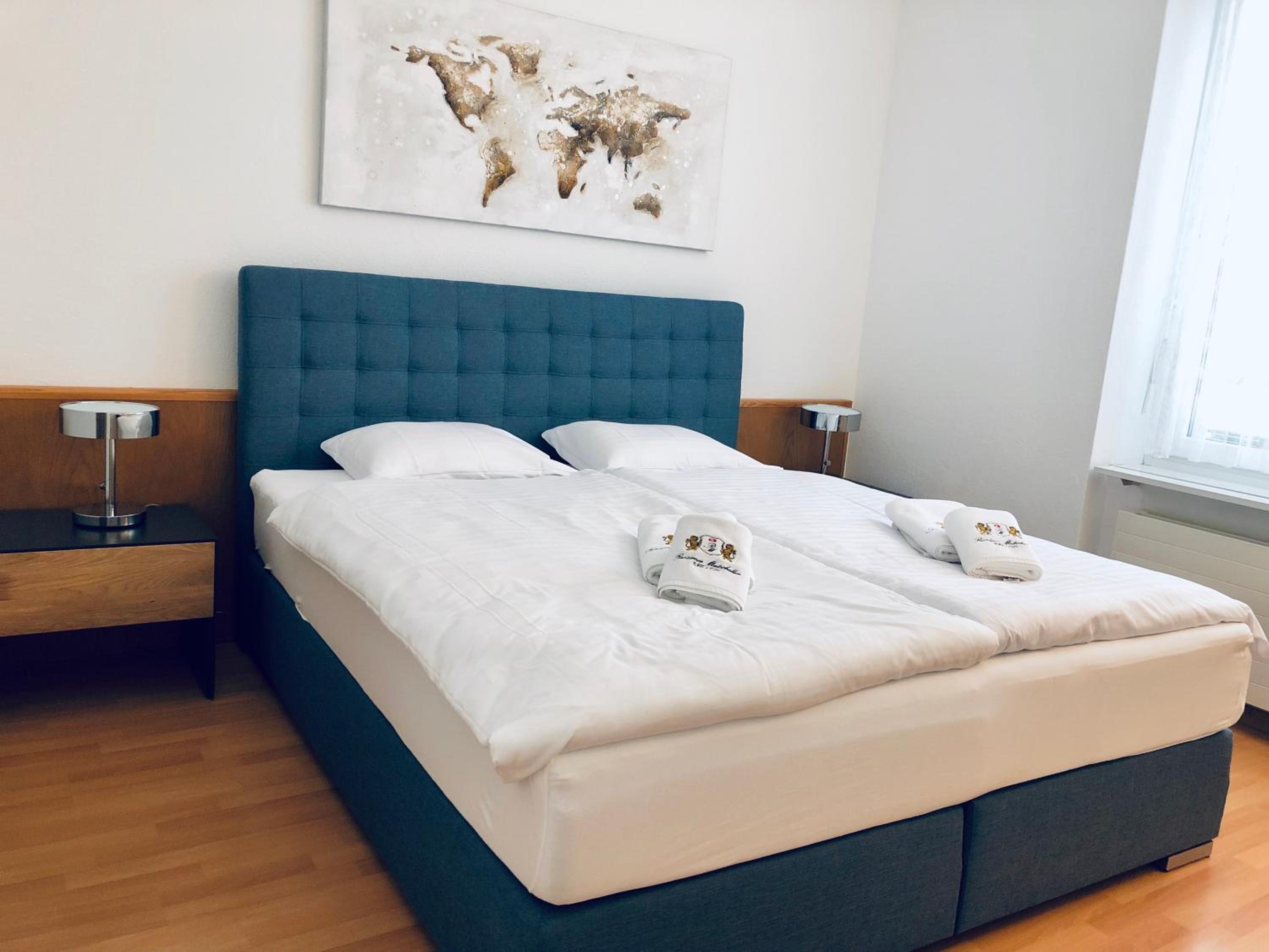 Deluxe Double Studio King size bed - Photo 14