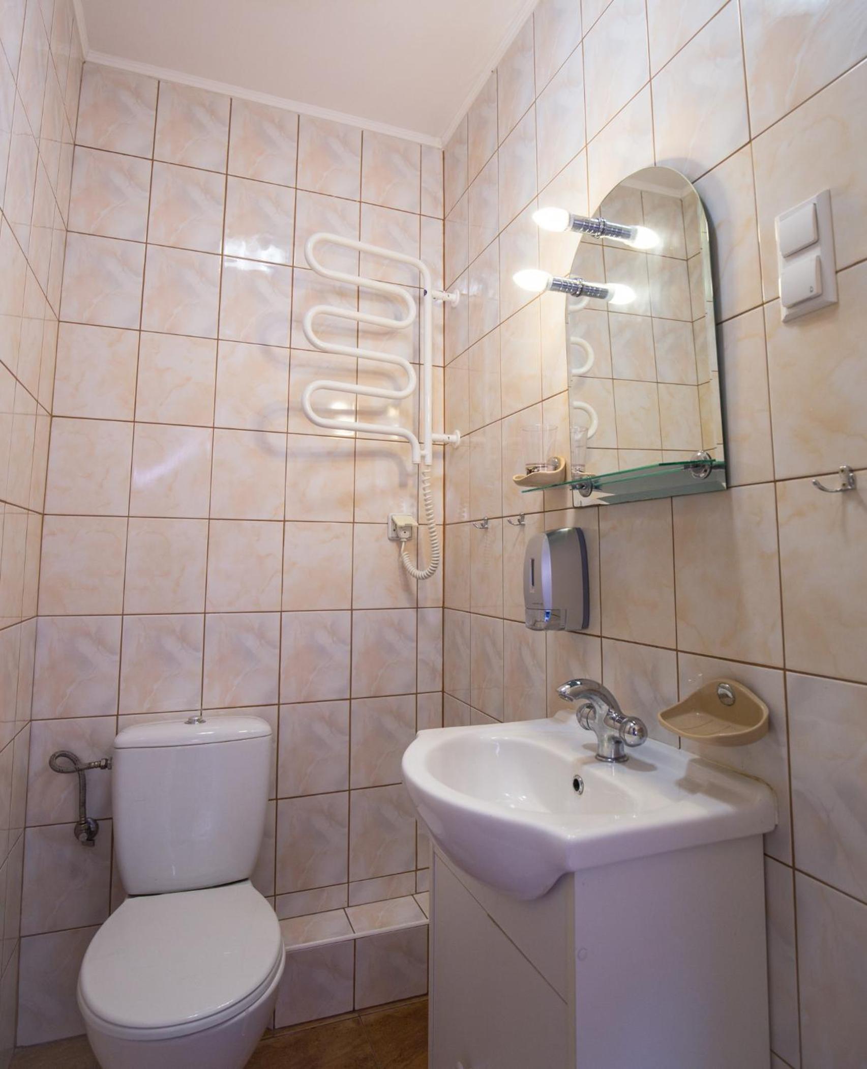Double Room with Private External Bathroom photo 1