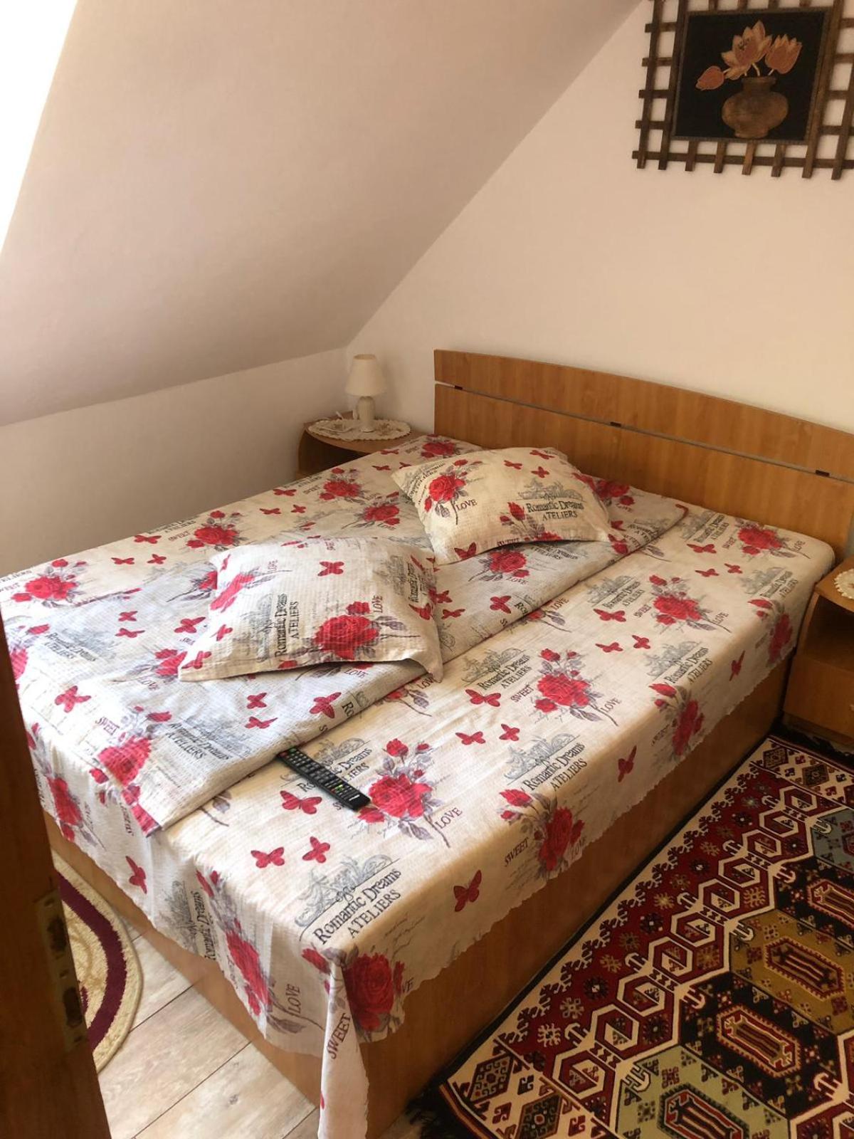 Double Room with Balcony - Photo 7