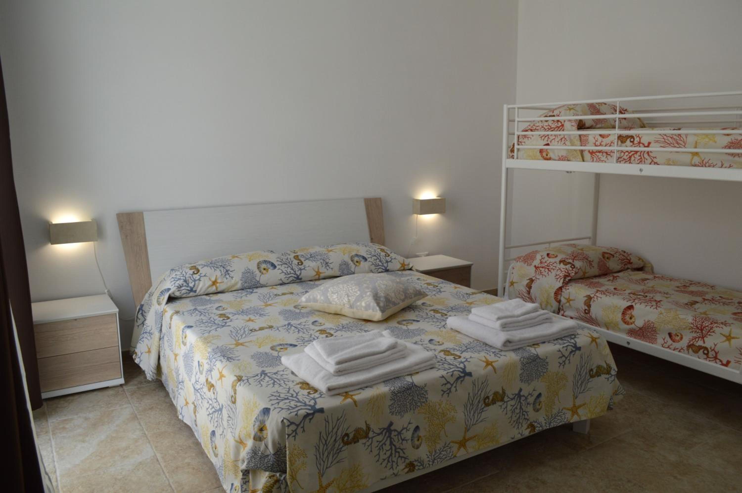 Quadruple Room with Garden View - Photo 1