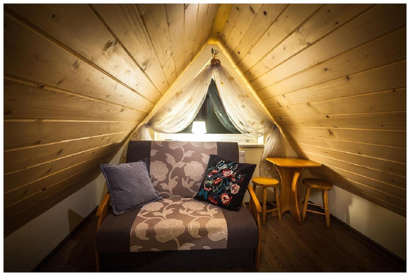 Triple Room with Private Bathroom photo 2