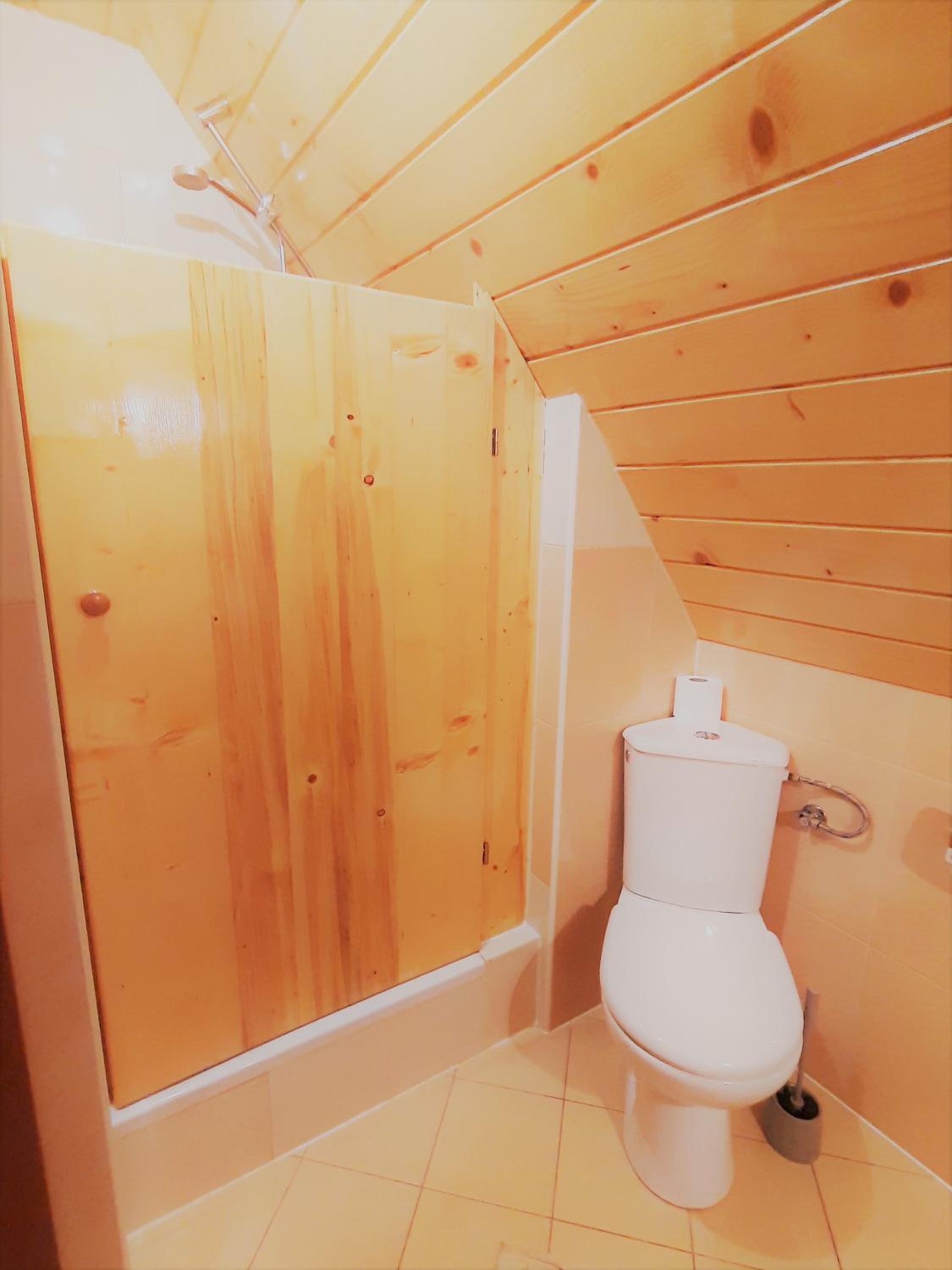 Double Room with Private Bathroom photo 3