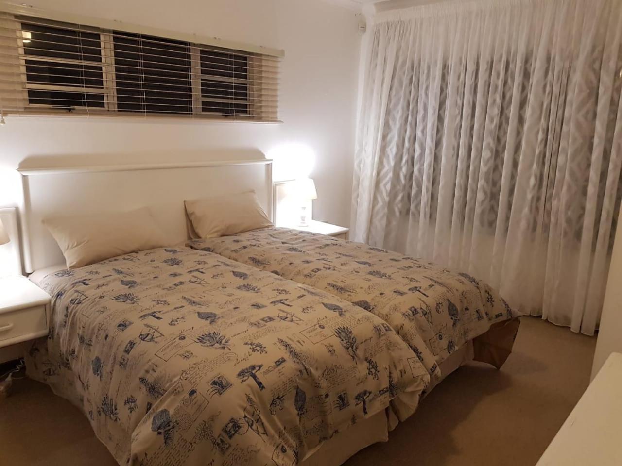 Four-Bedroom House - Photo 26