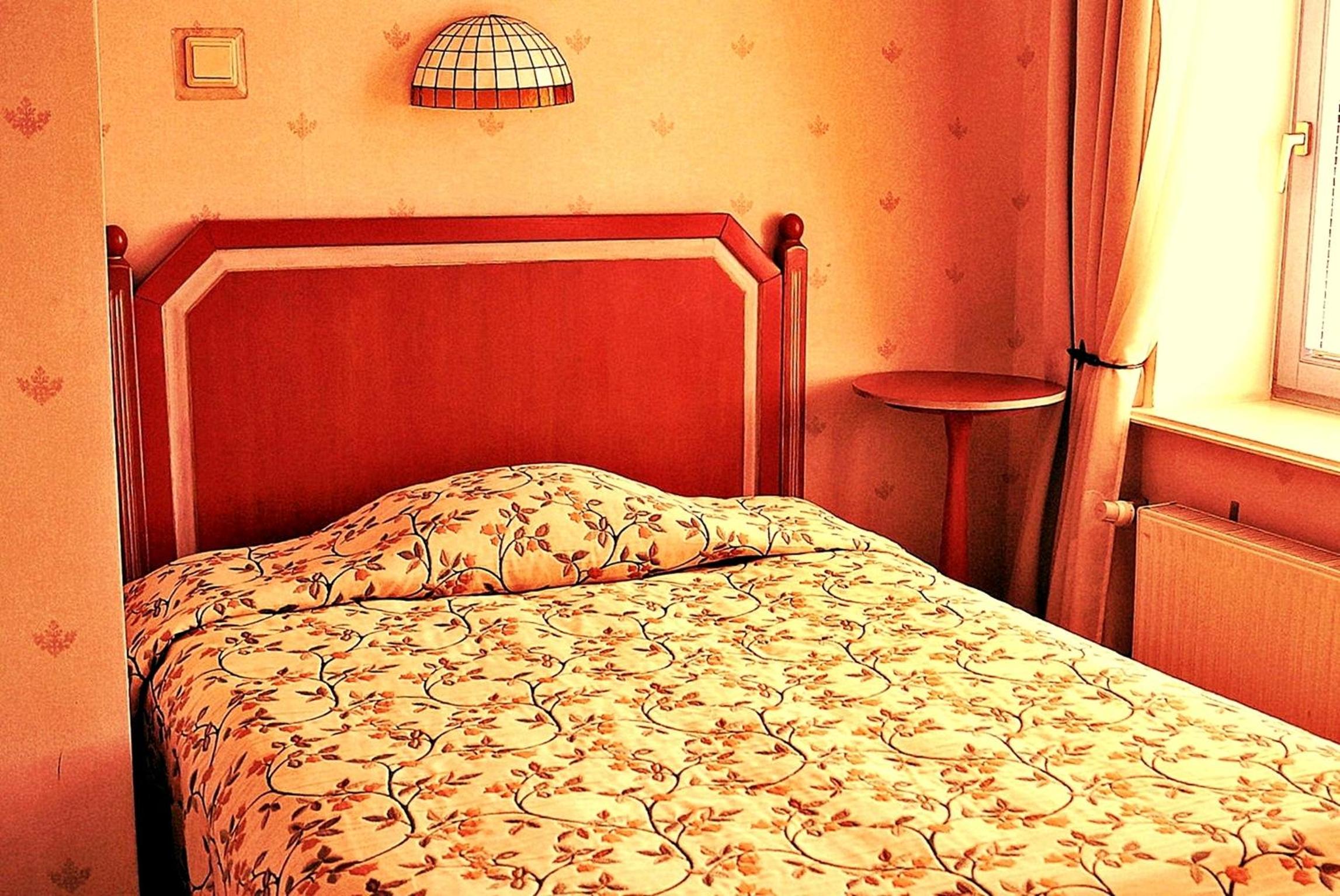 Single Room photo 3
