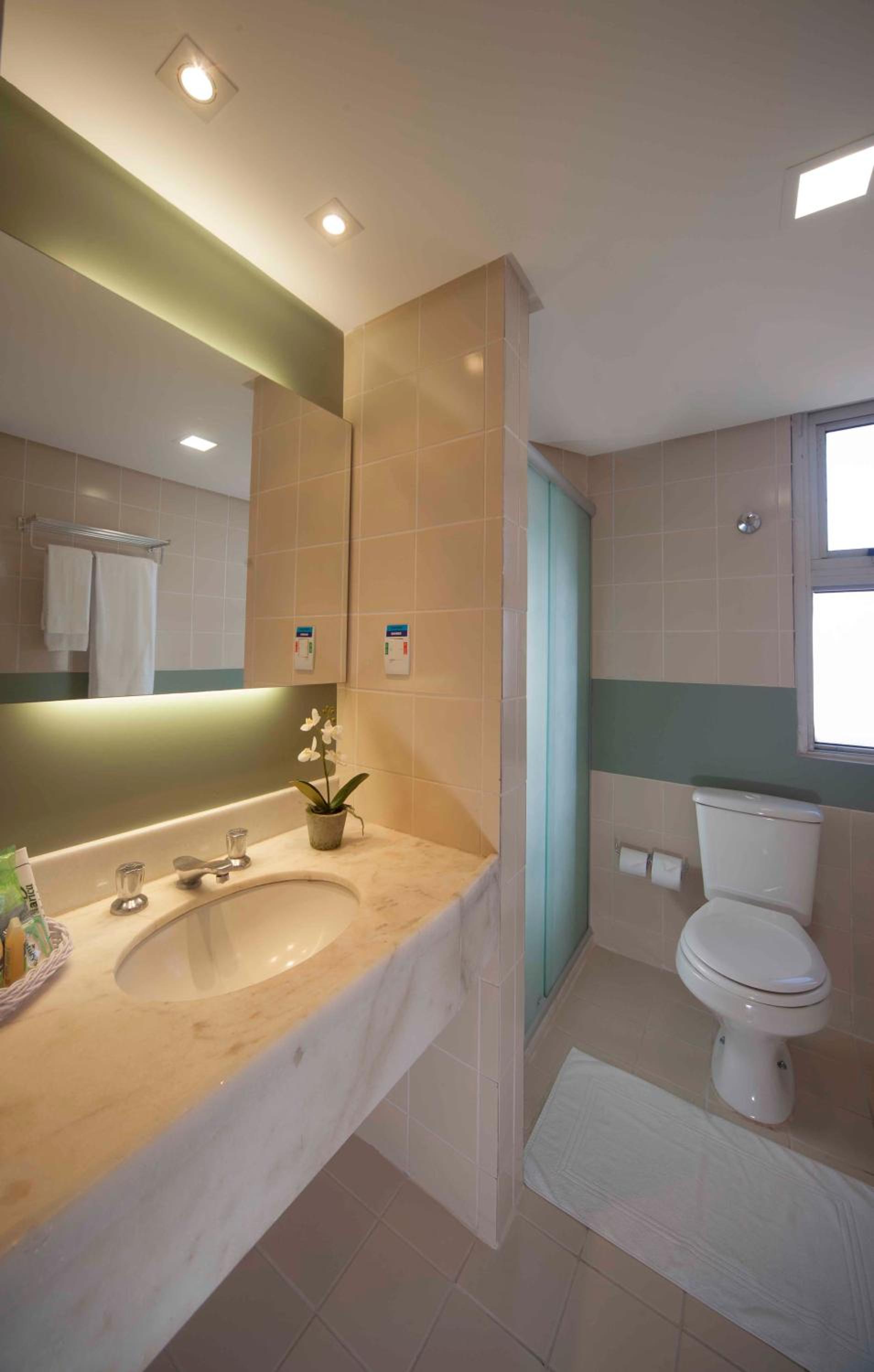 Suite - Photo 4