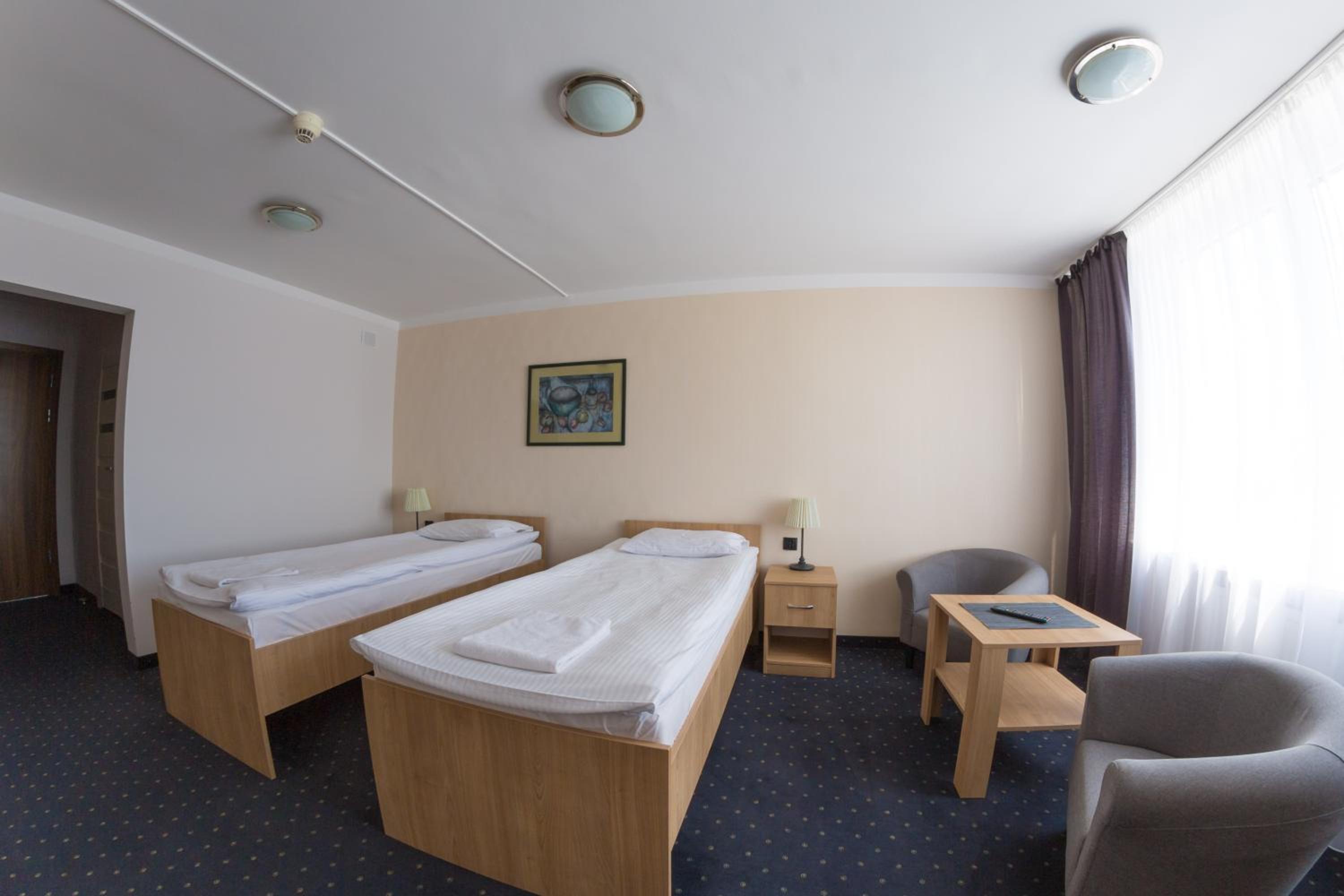 Superior Twin Room - Photo 9
