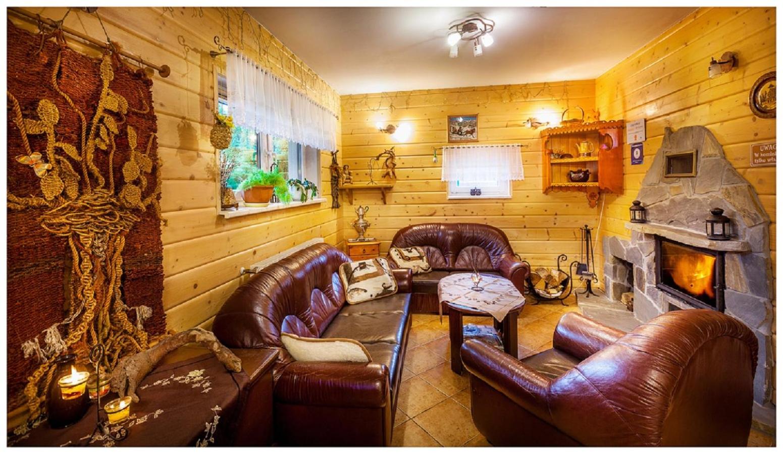 Triple Room with Private Bathroom photo 1