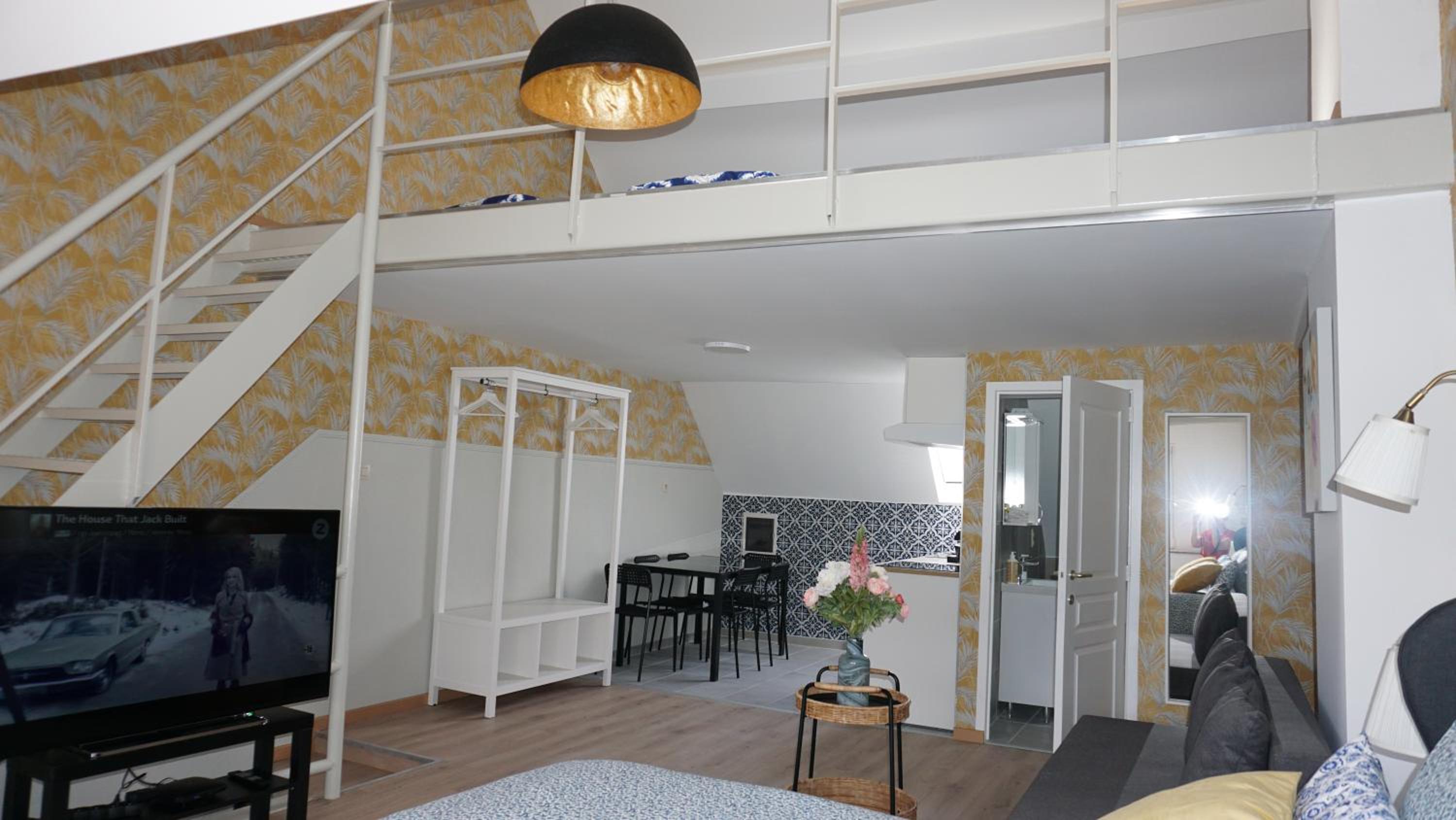 Maisonette photo 3