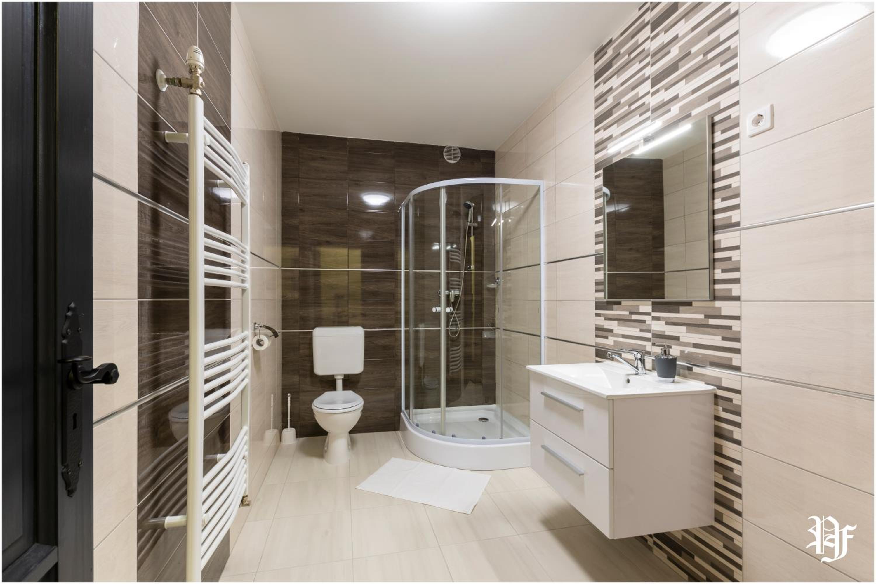 Superior Double or Twin Room photo 3