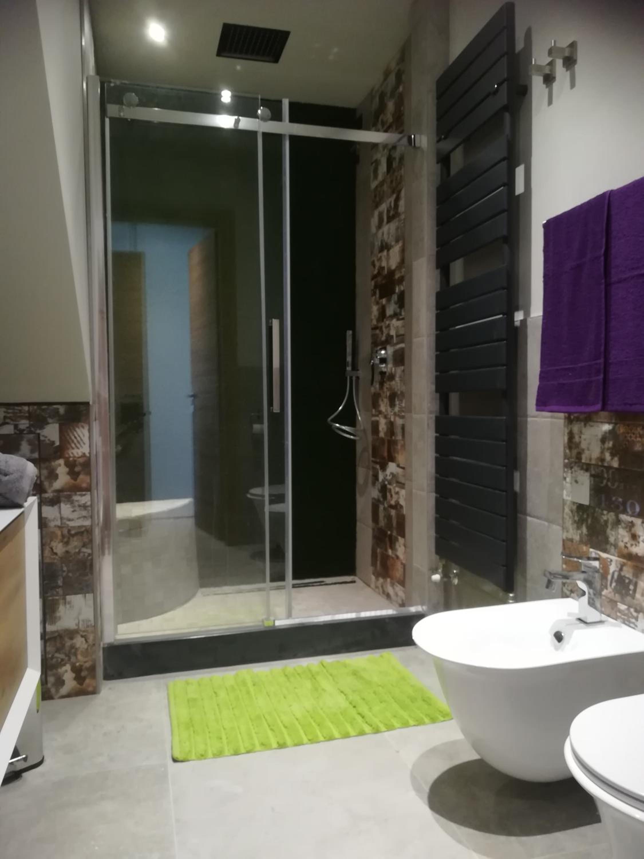 One-Bedroom Apartment - Photo 6
