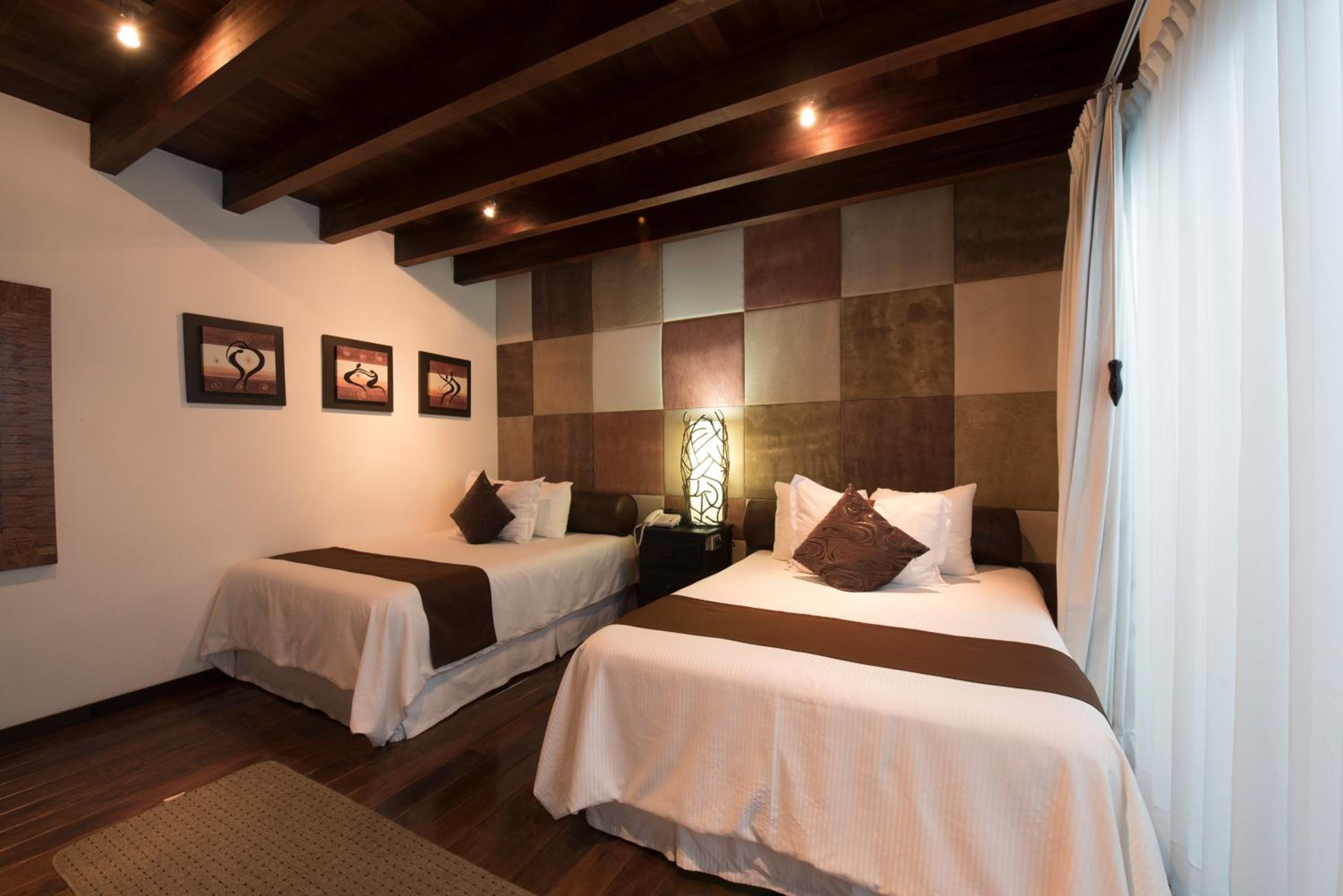 Grand Suite - Photo 1