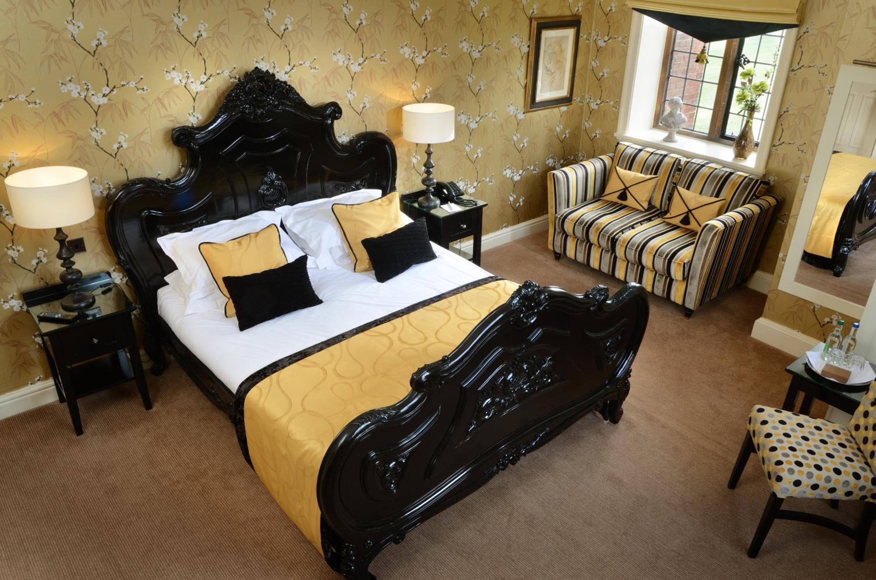 Executive Double Room - Photo 13