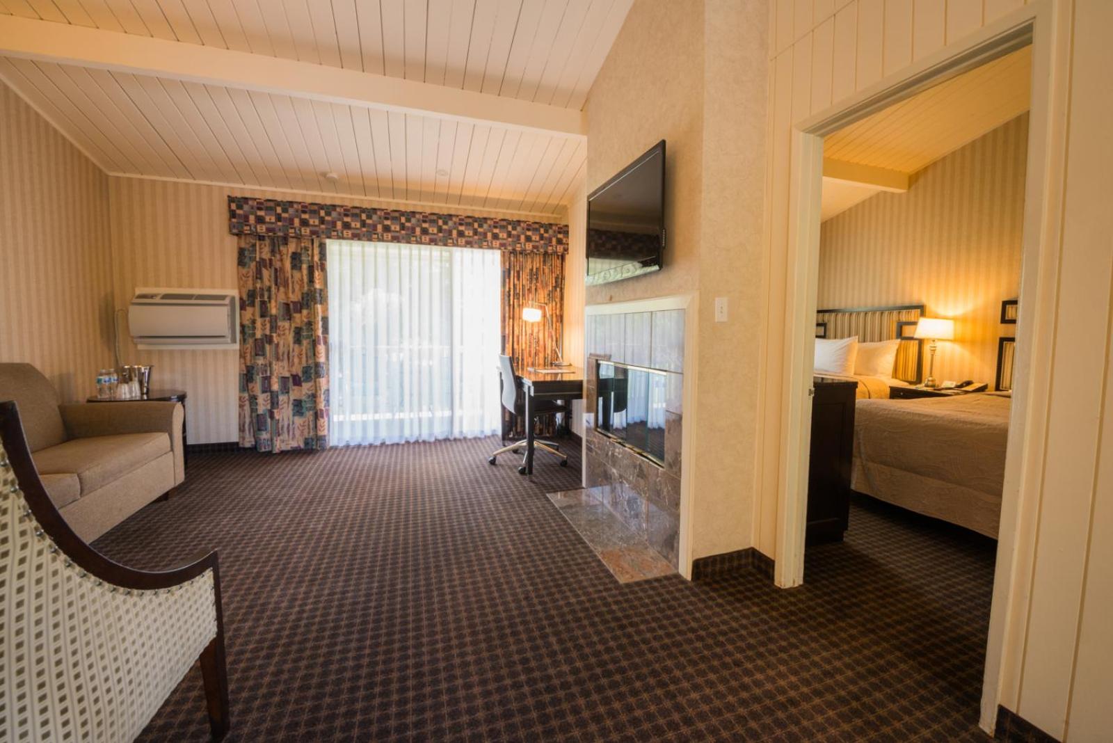 Double Bed Suite photo 1