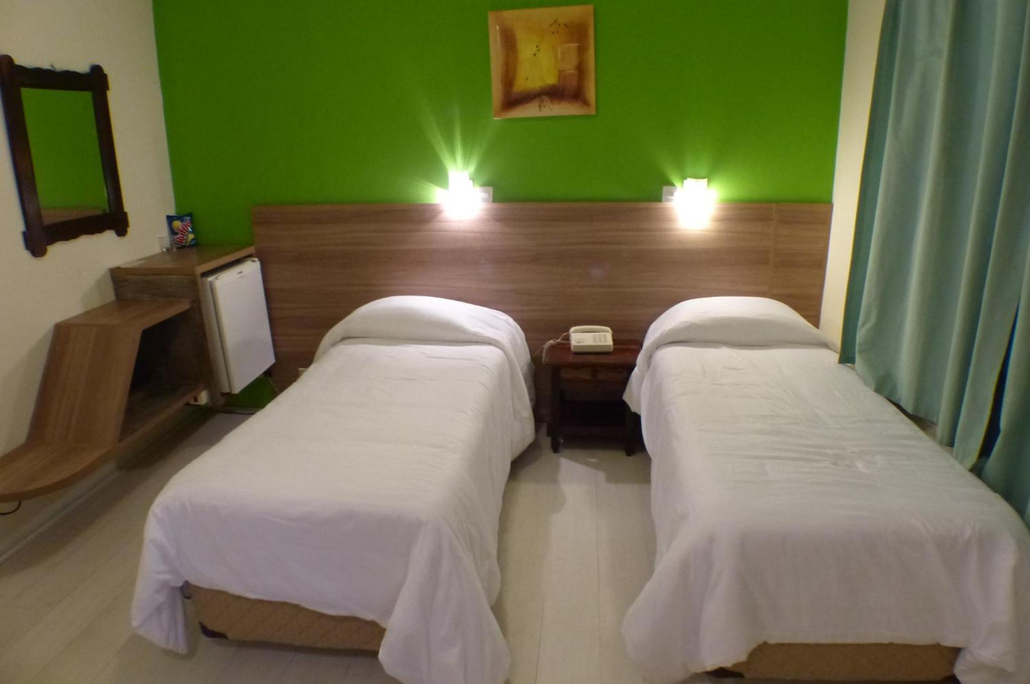 Standard Twin Room photo 3