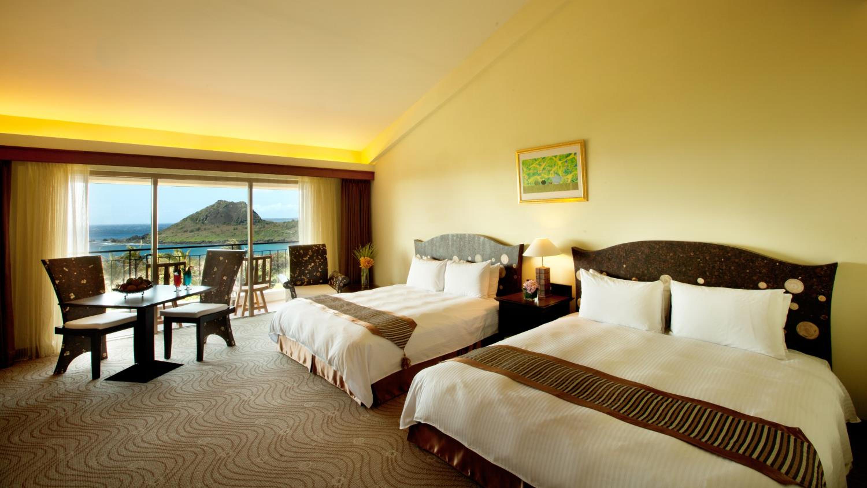Executive Twin Room with Sea View