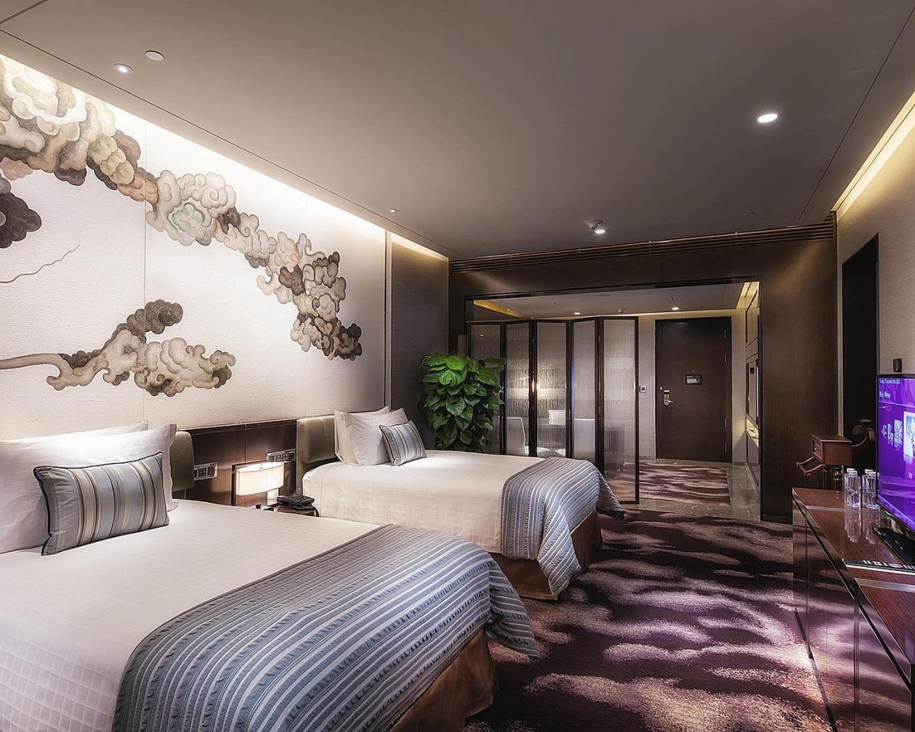 Four Seasons Room With Two Double Beds
