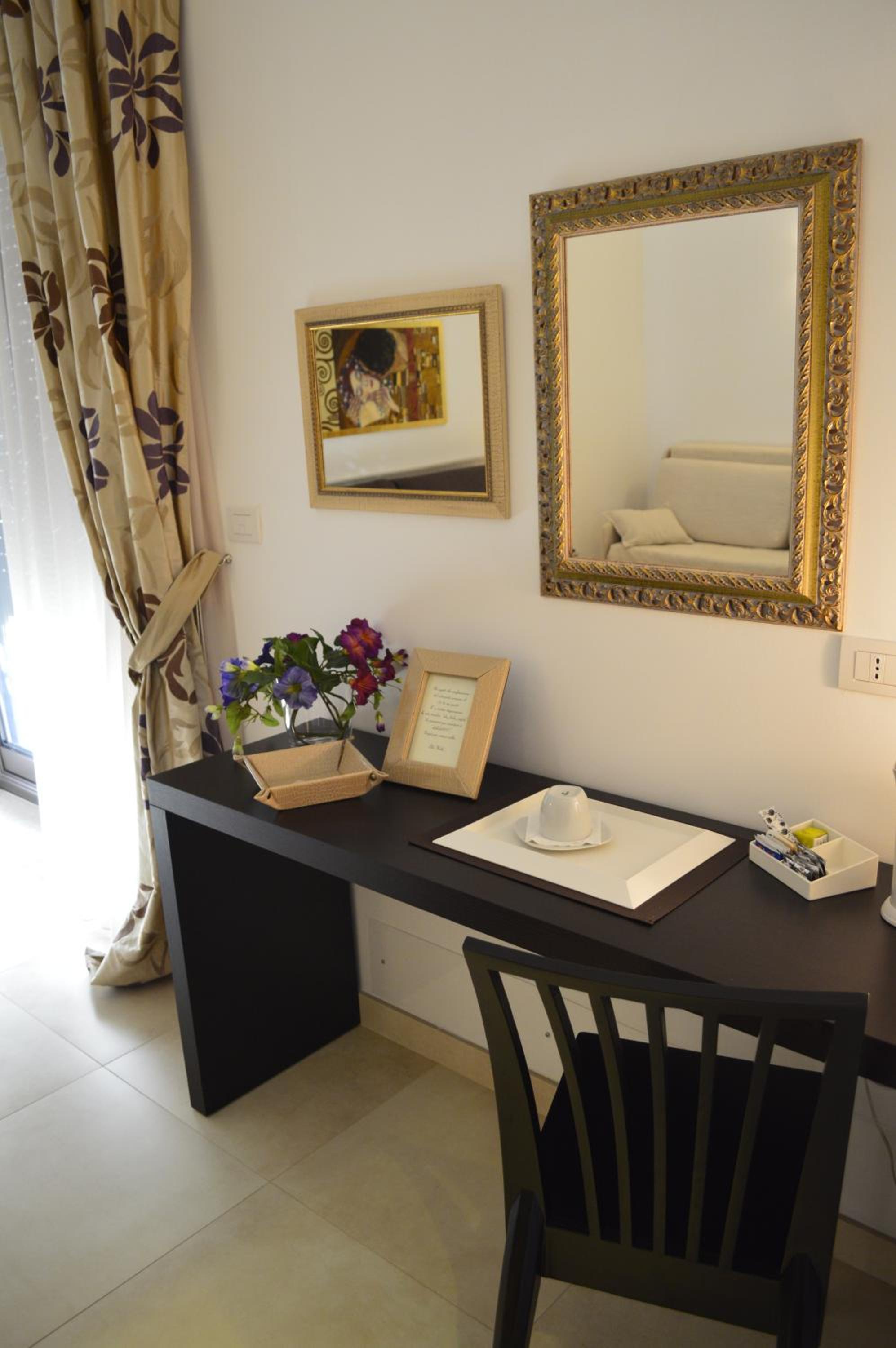 Mini Suite photo 2