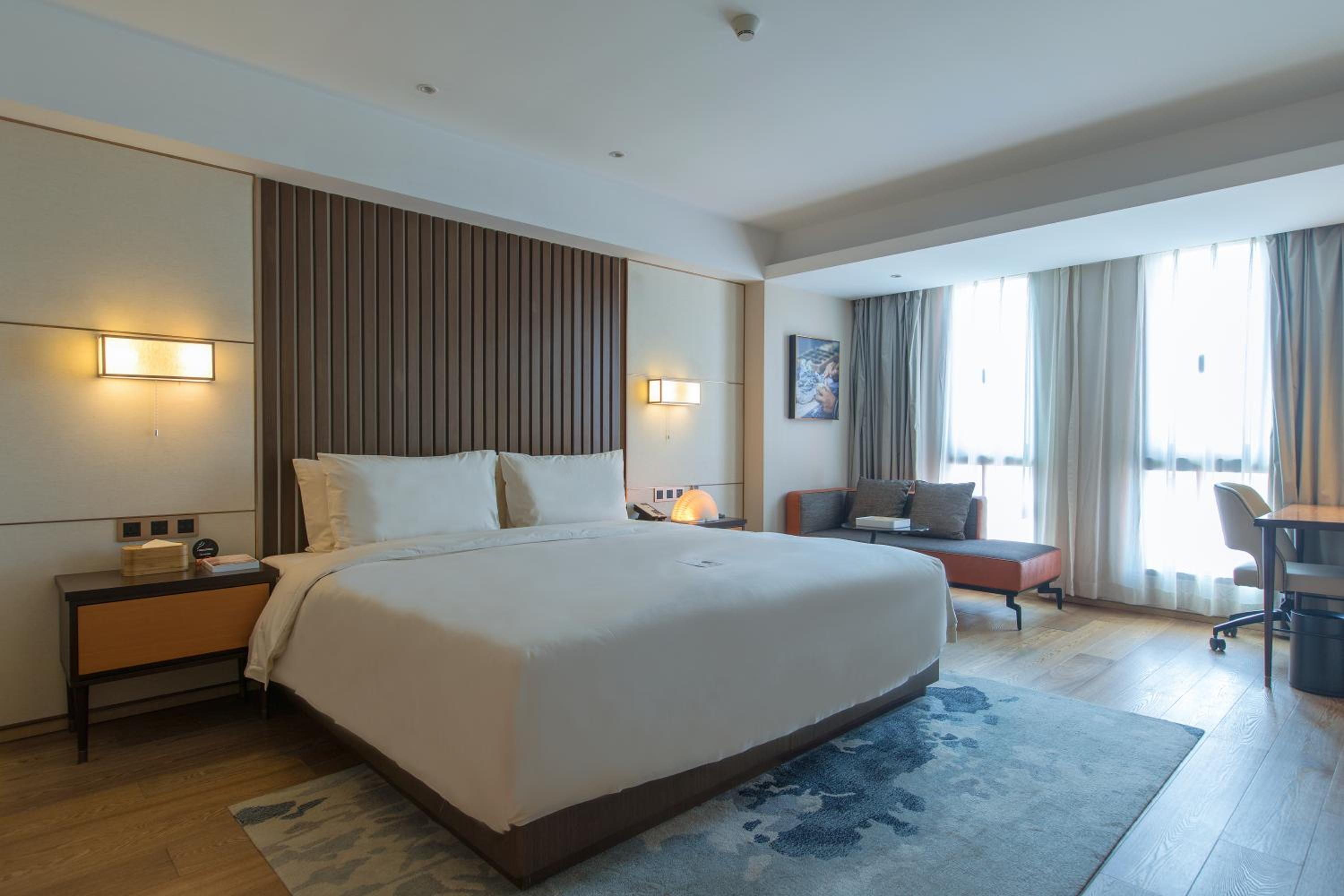 Deluxe Double Room with Bath