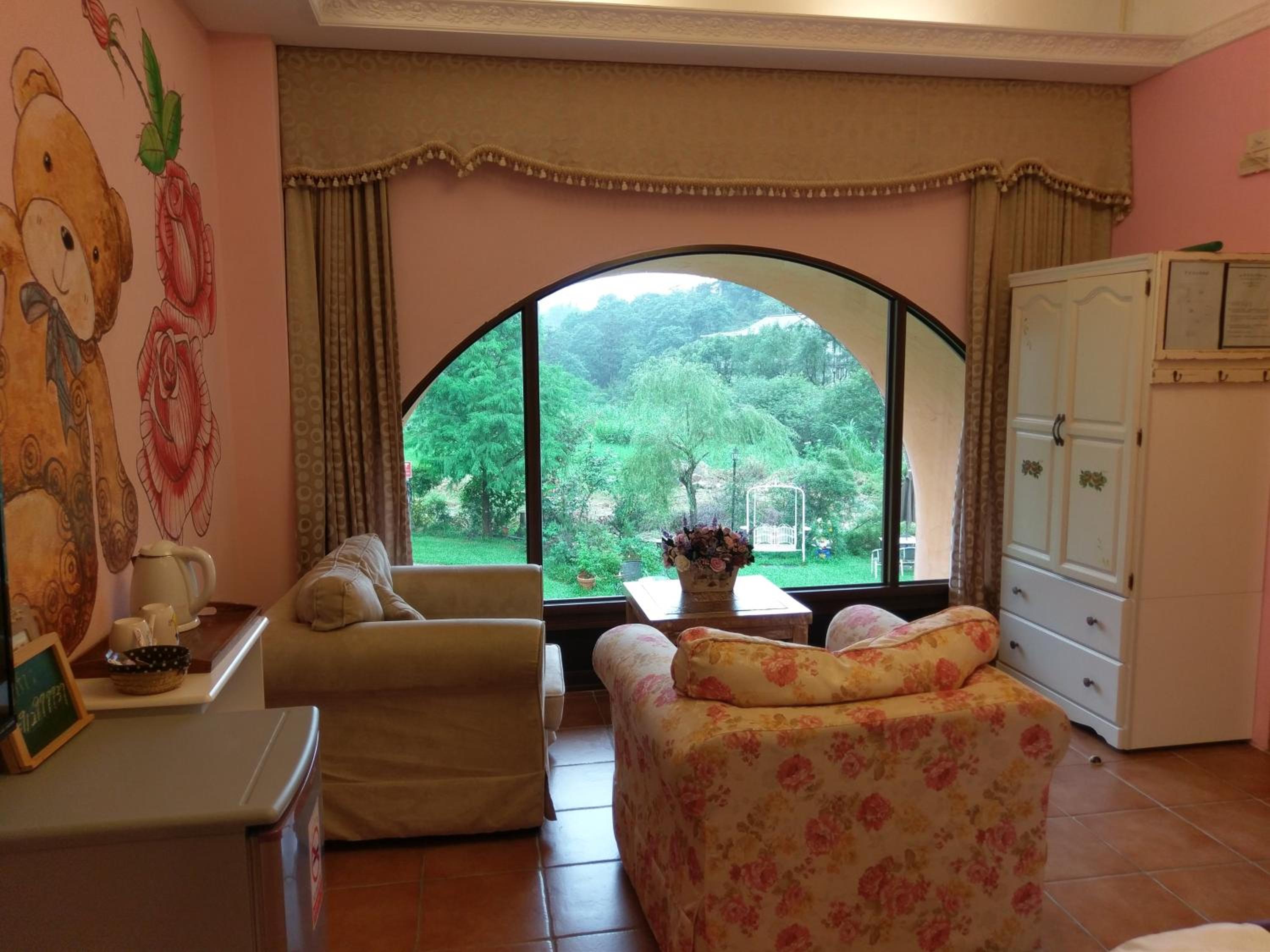 Double Room - Photo 3