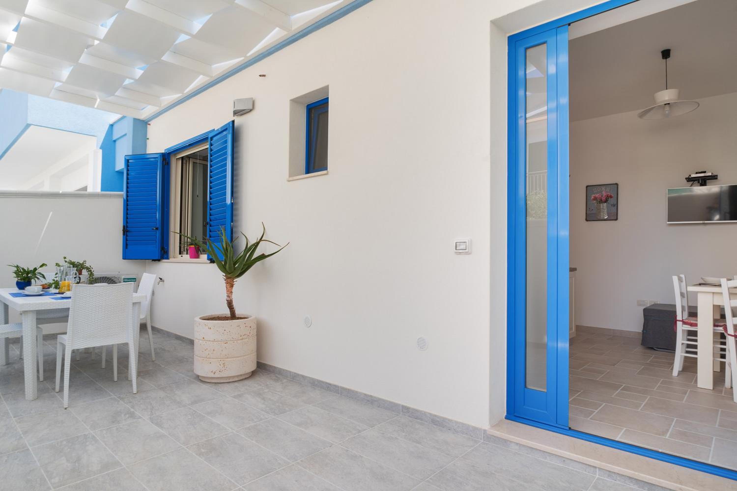 One-Bedroom House photo 3