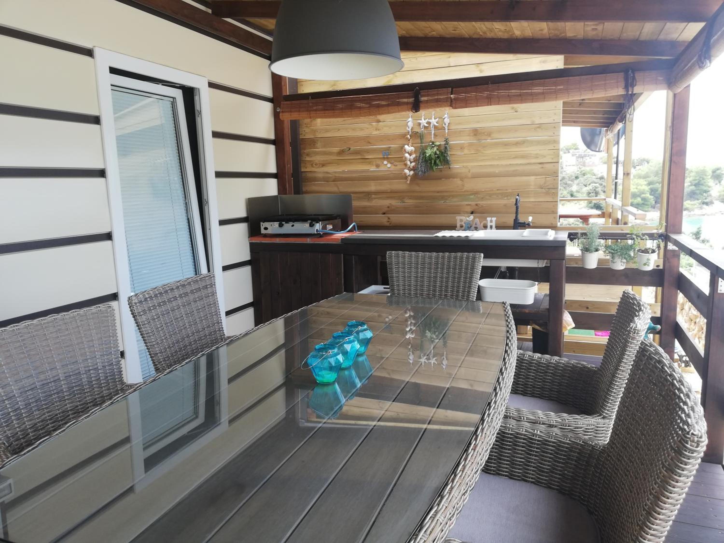 Mobile Home photo 3