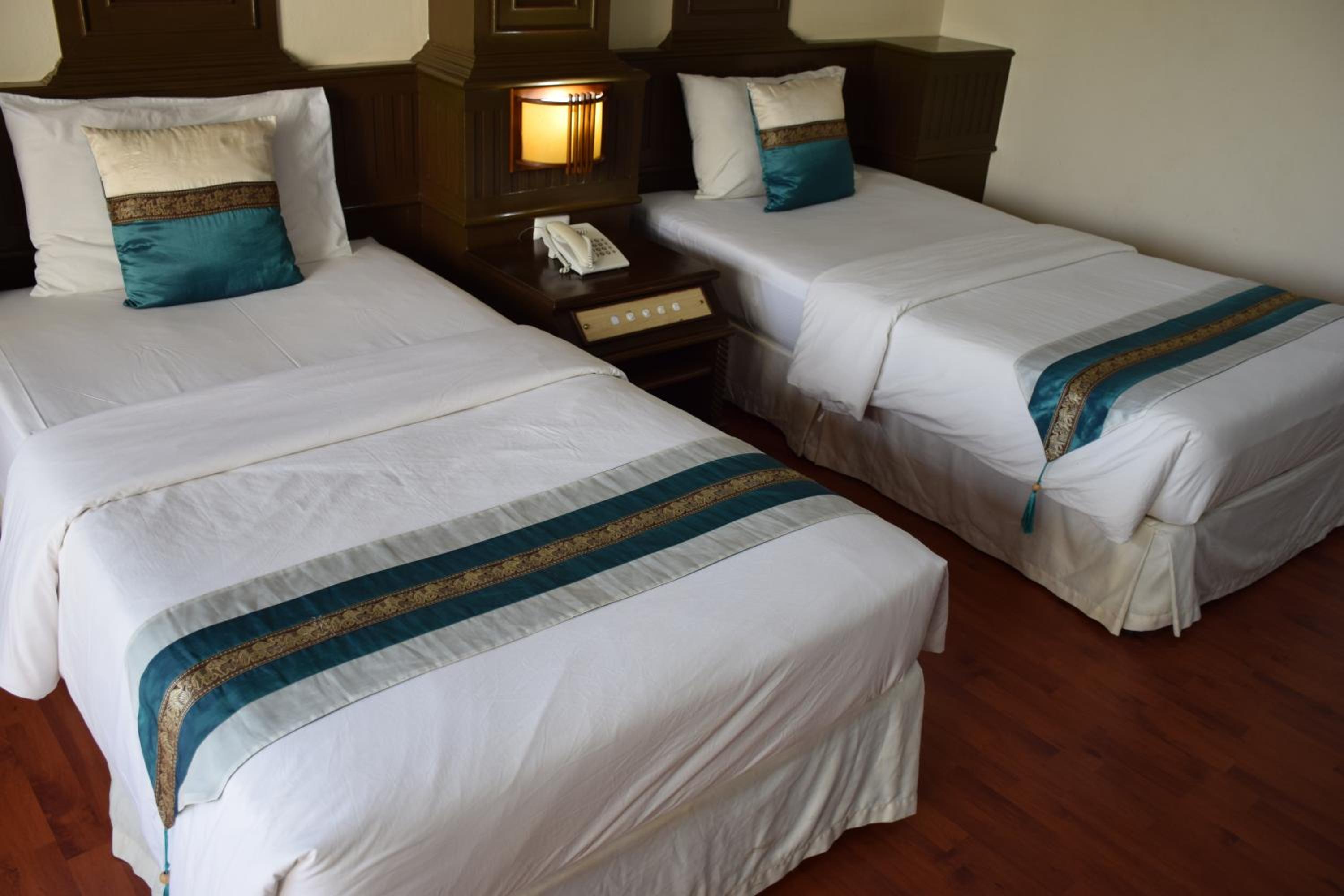 Superior Twin Room - Photo 1