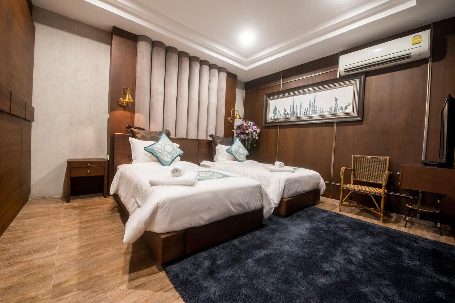 Standard Villa - Photo 1