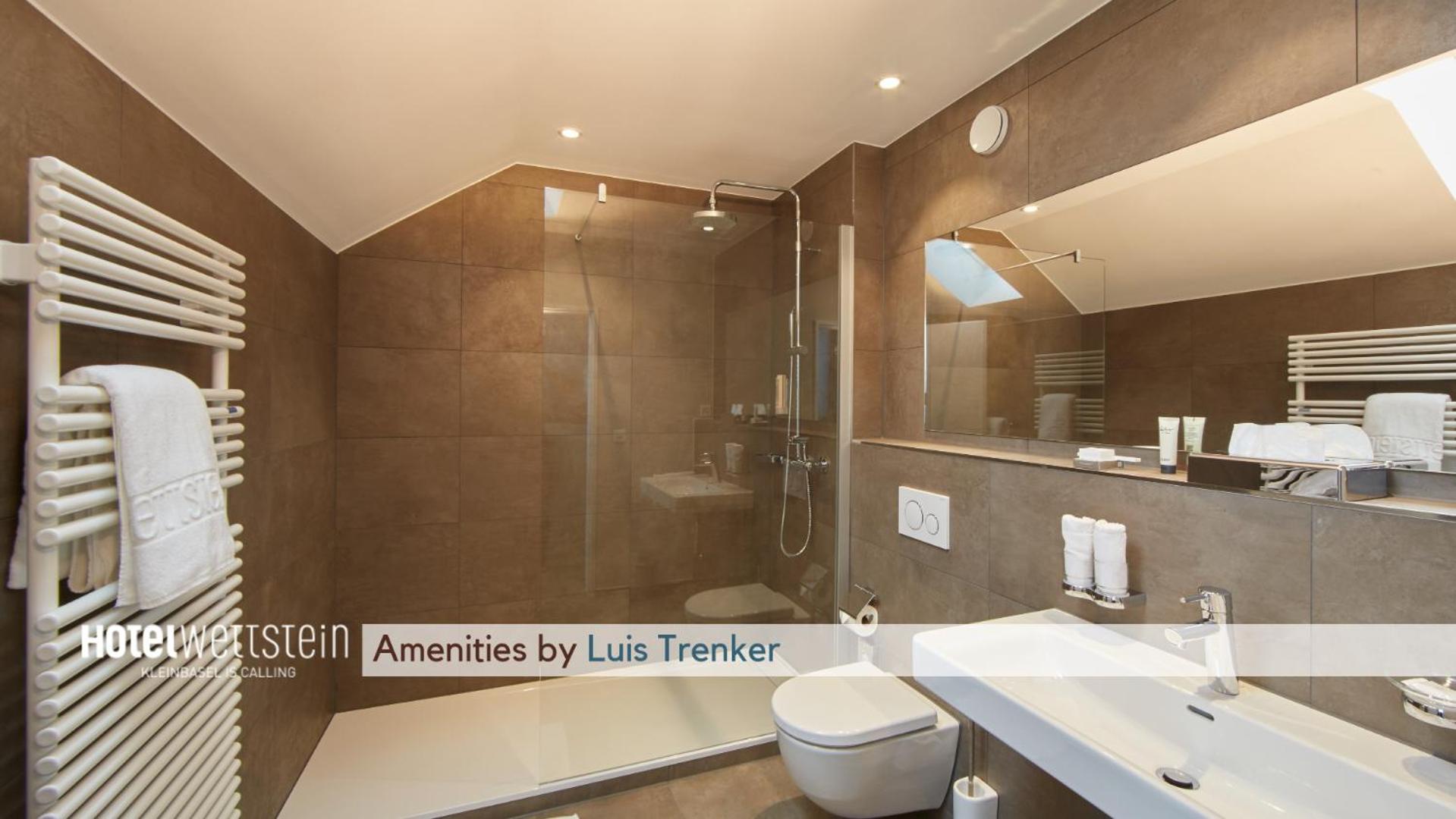 Superior Double Room Street Side
