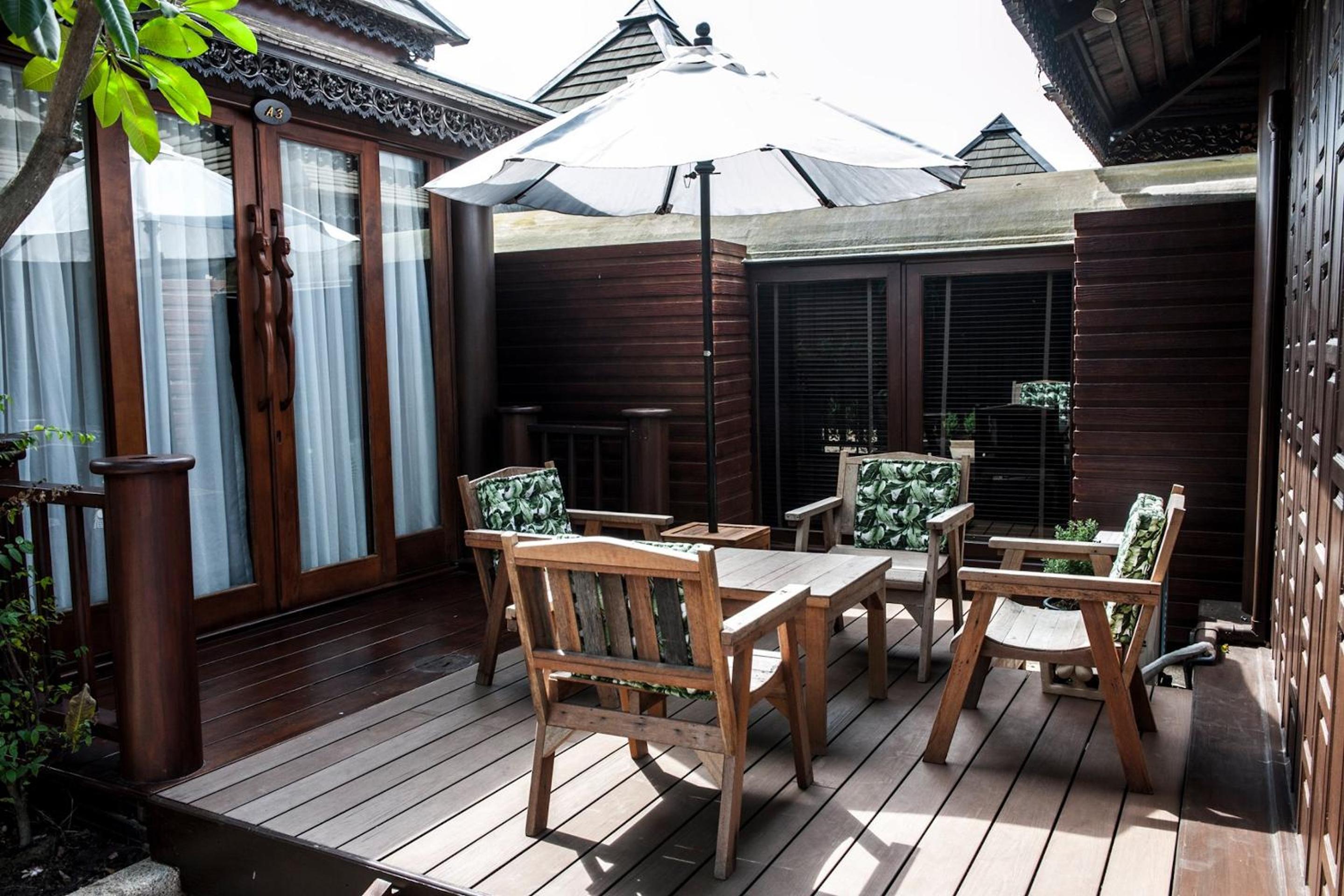 Three-Bedroom Villa - Photo 18