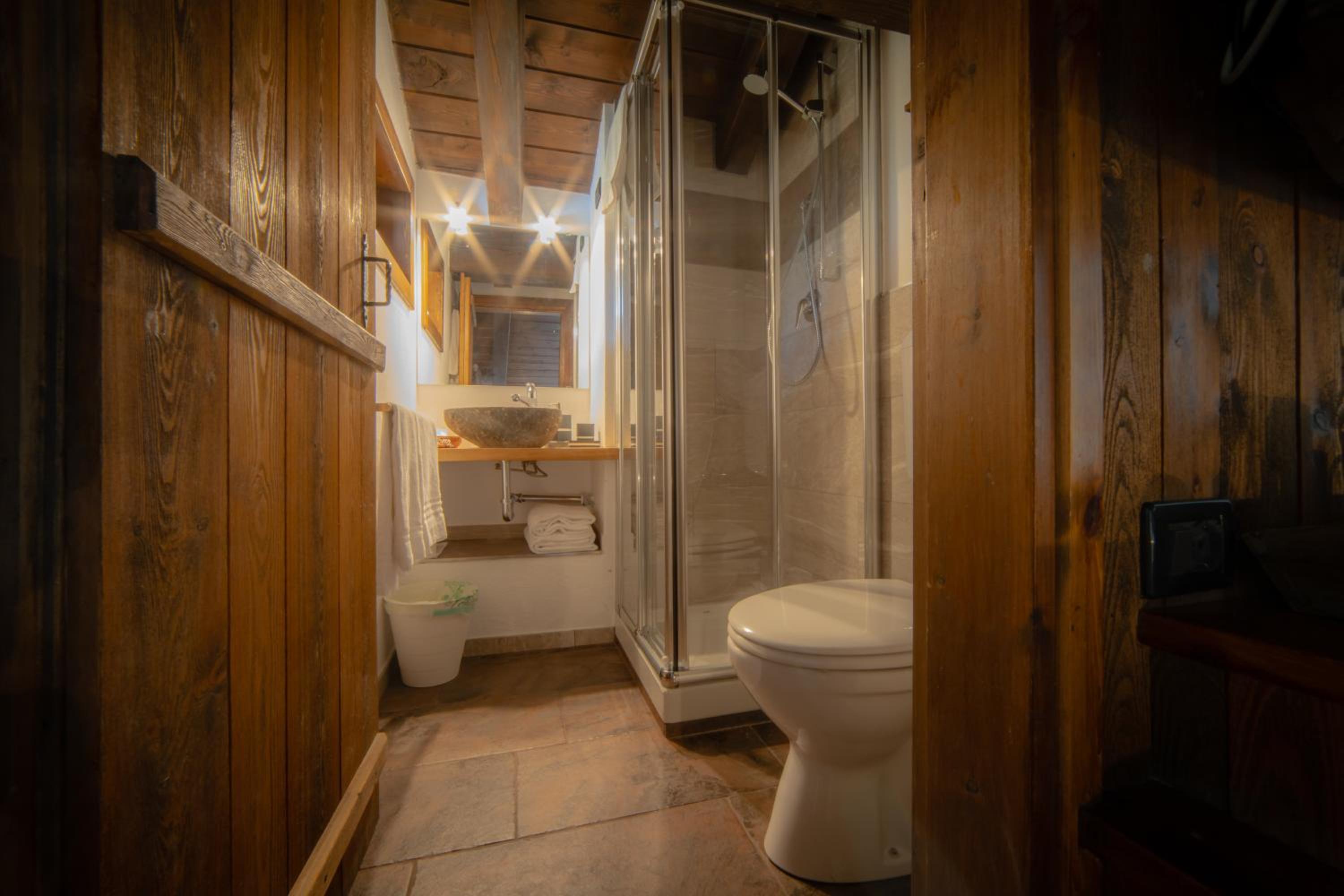 Standard Single Room with Mountain View photo 2
