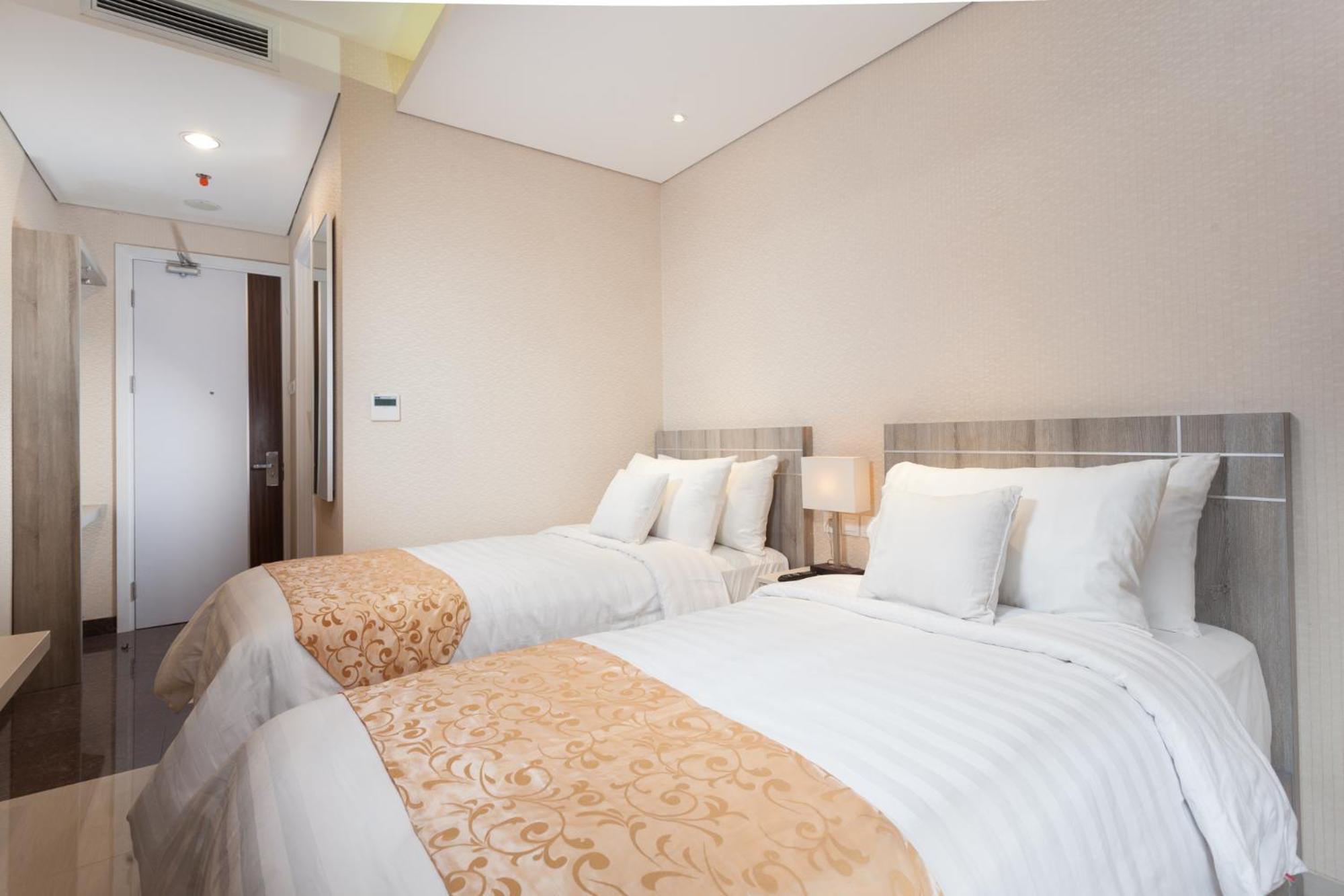 Deluxe Twin Room photo 2